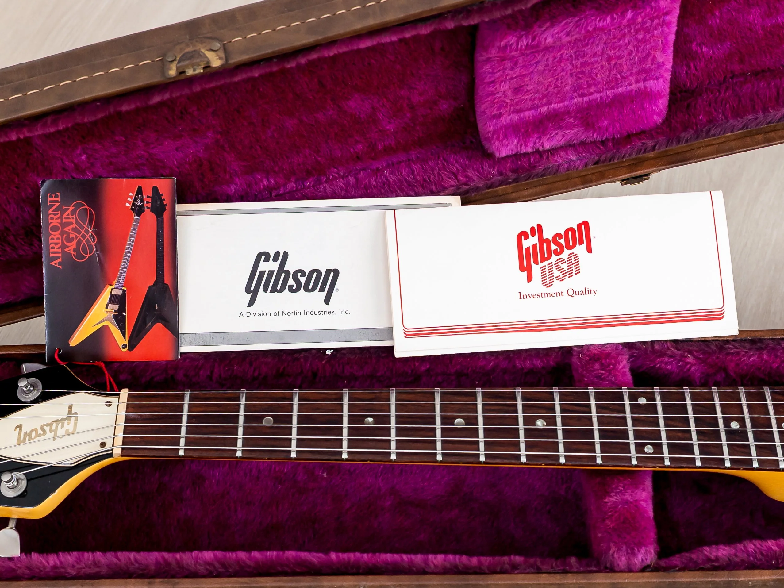 1983 Gibson Flying V '67 Spec Vintage Guitar Alpine White w/ Tim Shaw PAFs, Case & Hangtags - Image 19