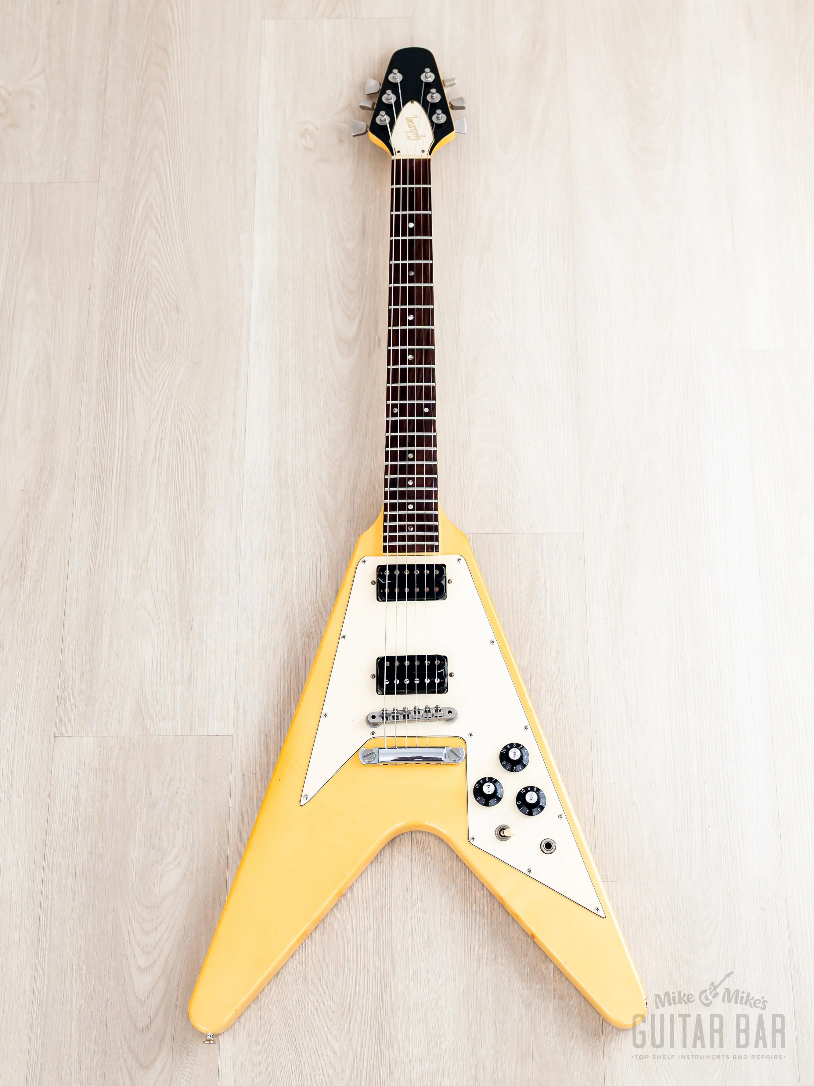 1983 Gibson Flying V '67 Spec Vintage Guitar Alpine White w/ Tim Shaw PAFs, Case & Hangtags - Image 2