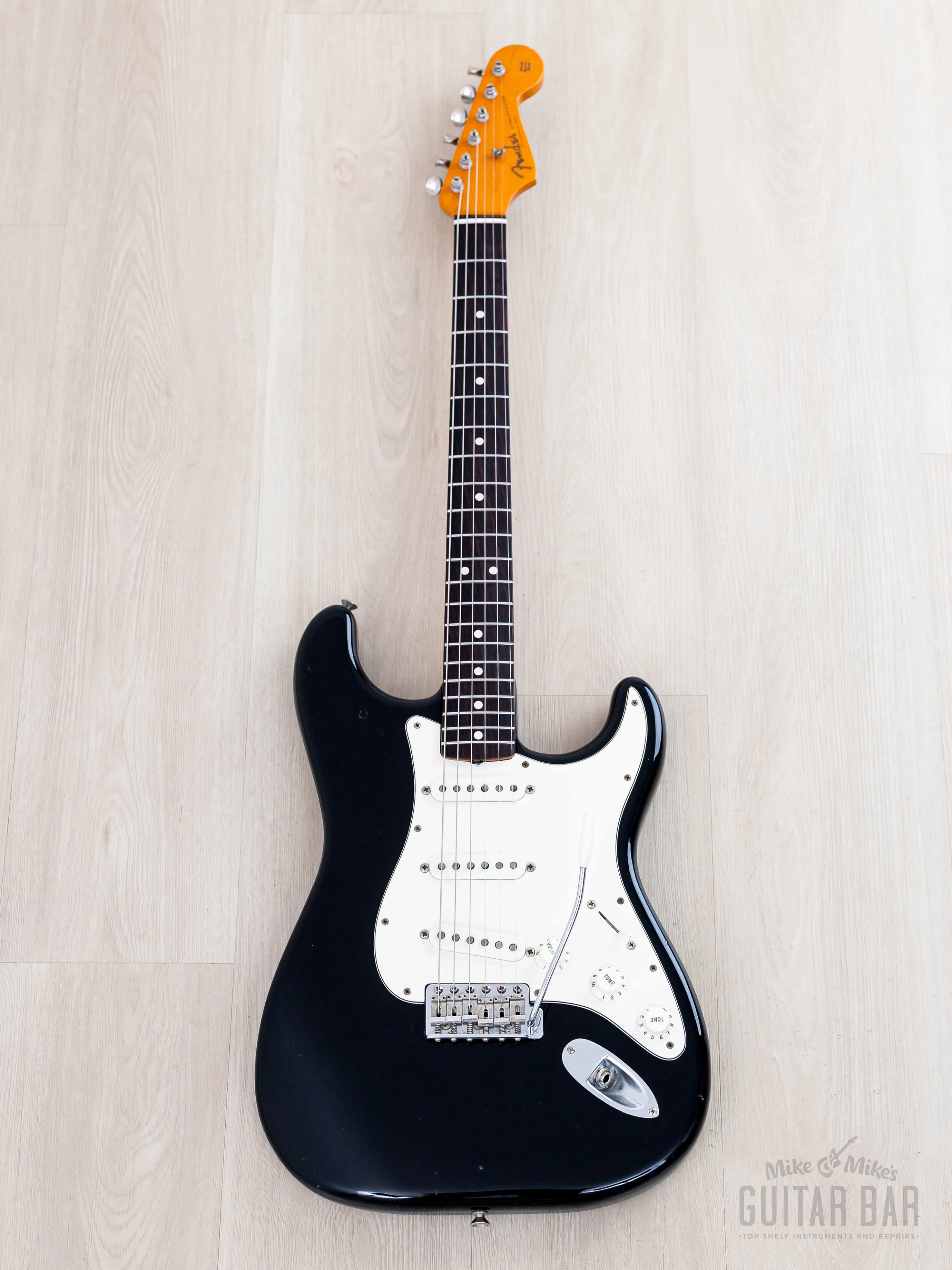 1984 Fender Fullerton American Vintage ‘62 Stratocaster Black w/ Case, Hangtags - Image 2