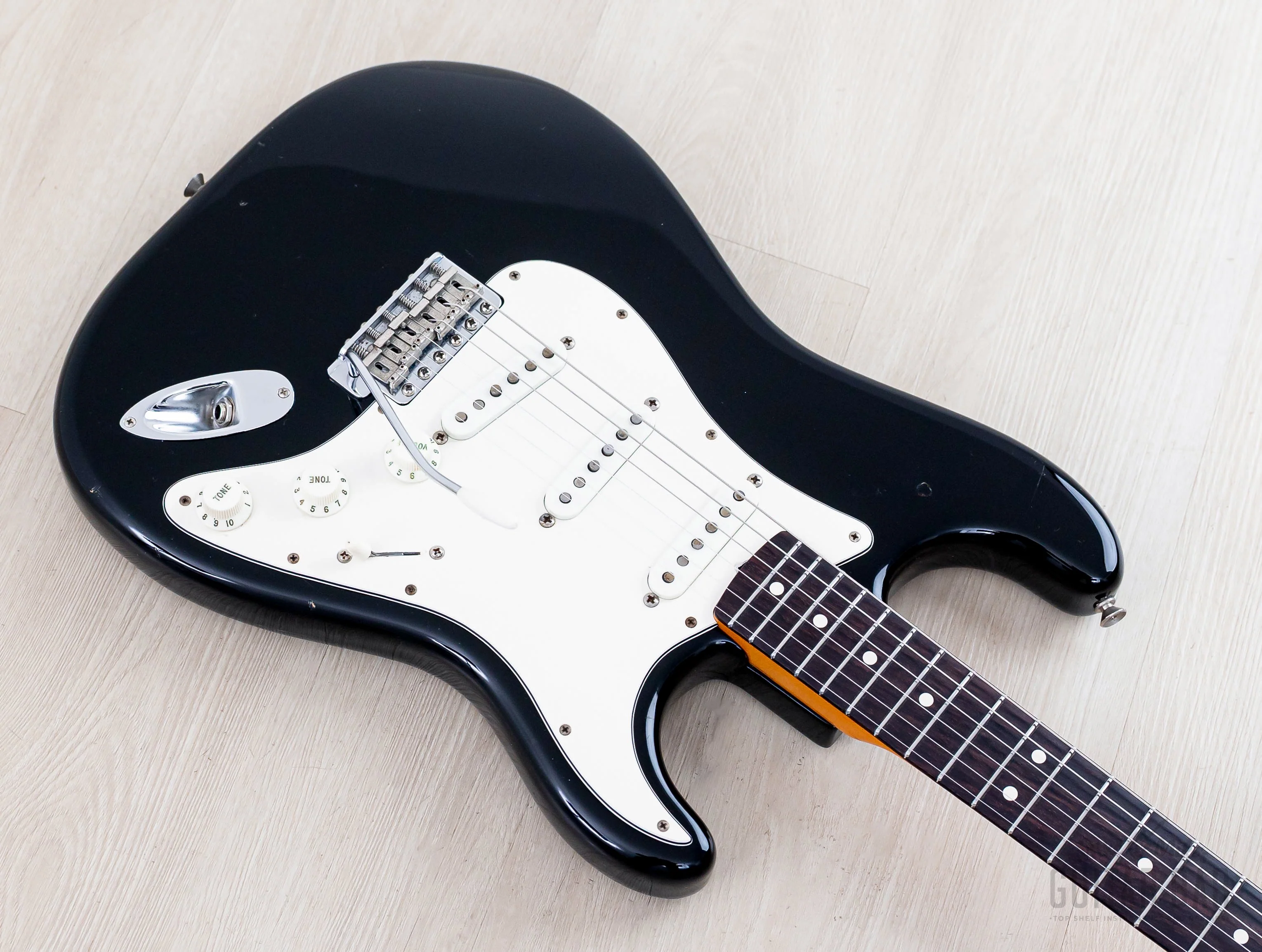 1984 Fender Fullerton American Vintage ‘62 Stratocaster Black w/ Case, Hangtags - Image 9