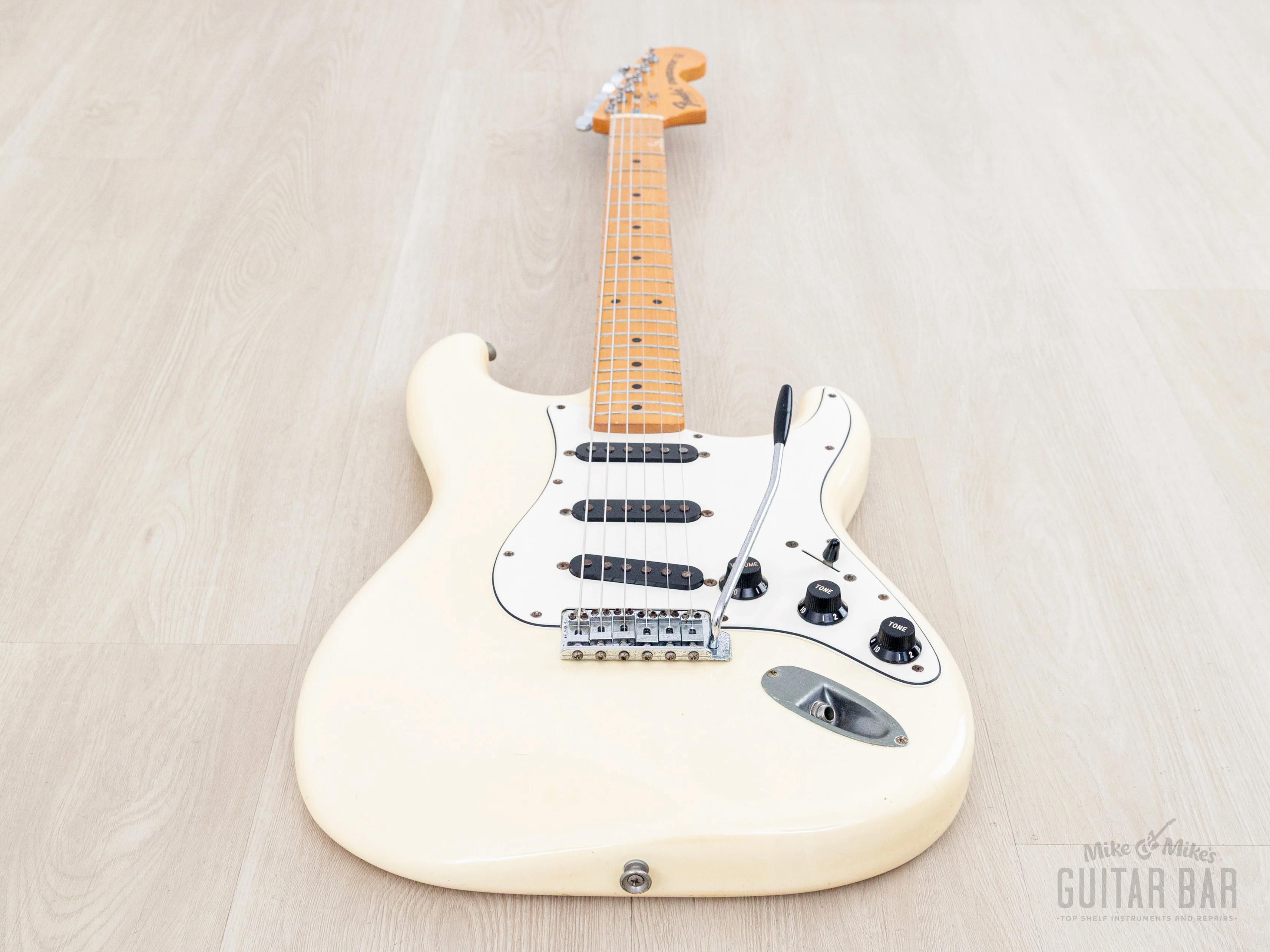 1984 Fender Stratocaster ‘72 Vintage Reissue ST72-55 Olympic White E-Serial, Japan MIJ Fujigen - Image 11