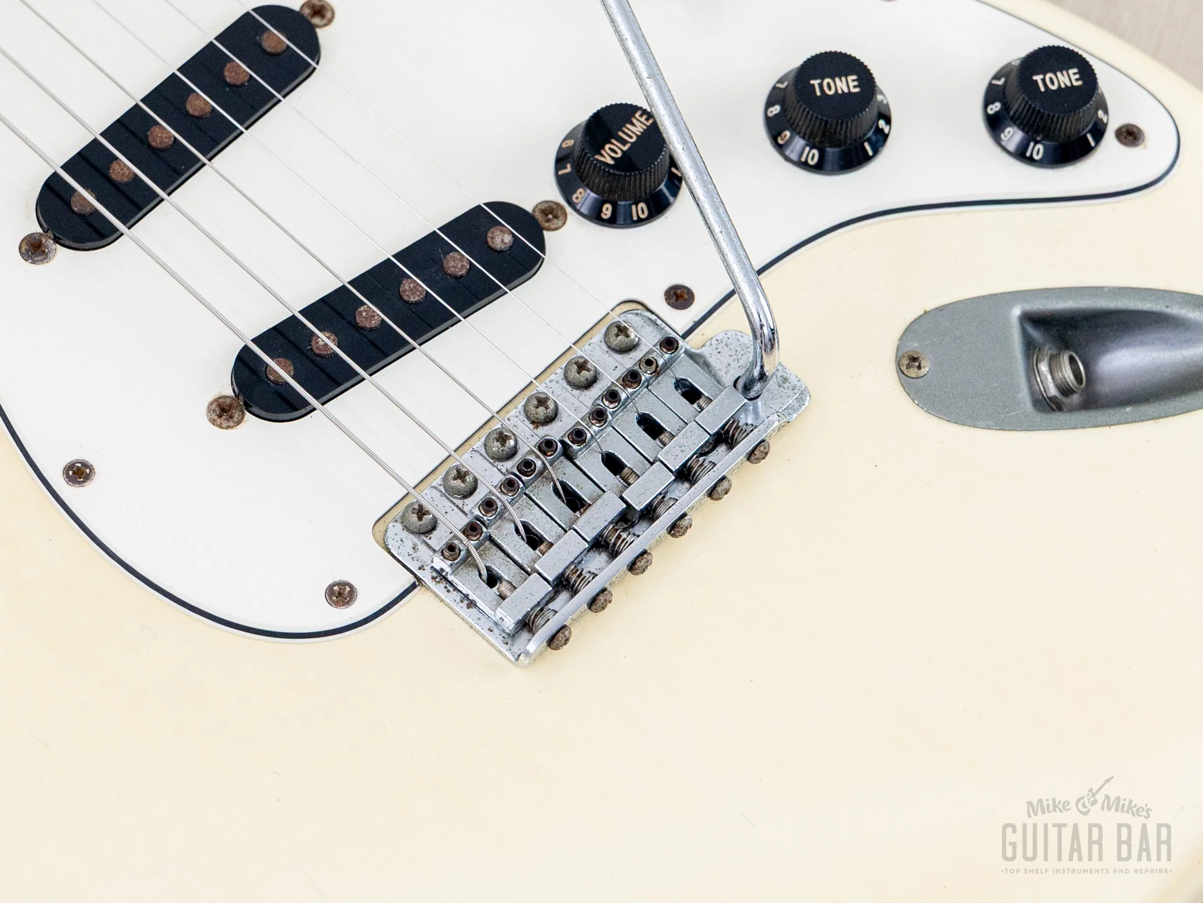1984 Fender Stratocaster ‘72 Vintage Reissue ST72-55 Olympic White E-Serial, Japan MIJ Fujigen - Image 8