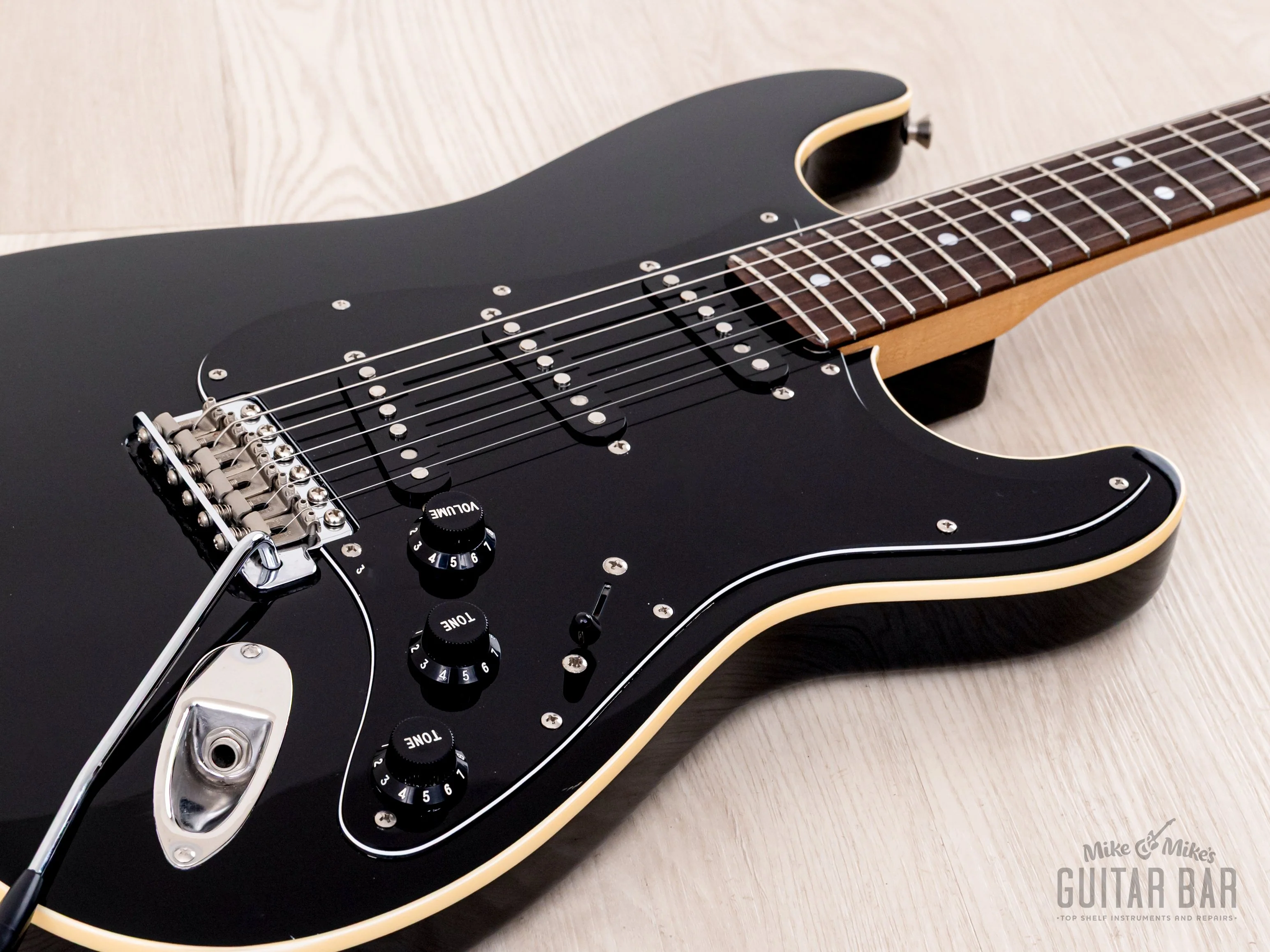 2004 Fender Aerodyne Stratocaster AST-65 Electric Guitar Black, Japan CIJ - Image 6