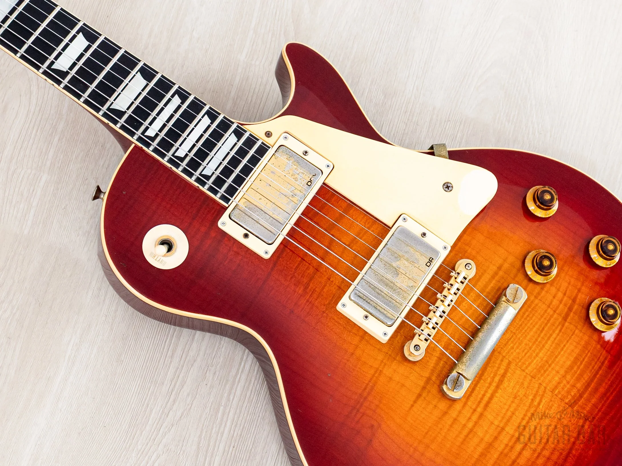 1985 Greco Mint Collection EG59-240 Burst Standard Carved Top w/ Dry Humbuckers & Case, Japan Fujigen - Image 7