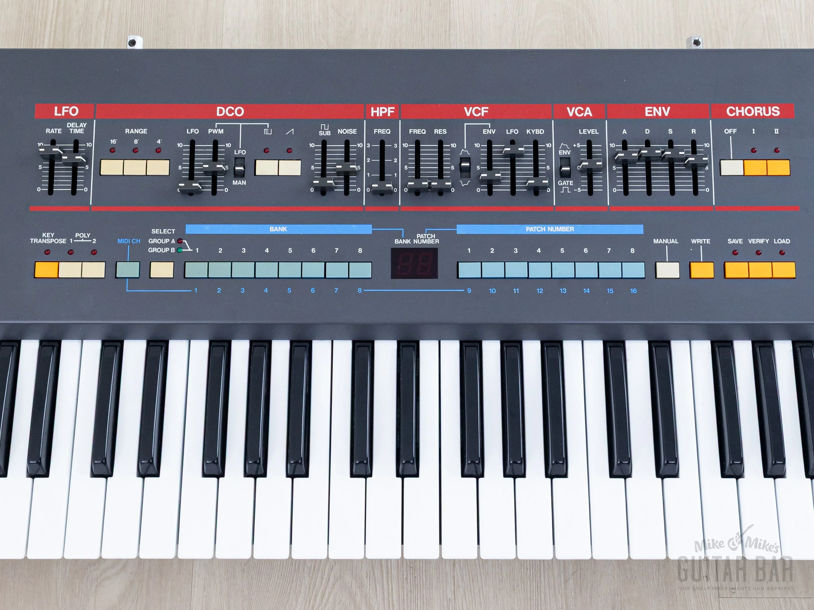 1985 Roland Juno-106S Vintage Analog Synthesizer Near-Mint w/ Built-In Speakers, Serviced 120v - Image 4