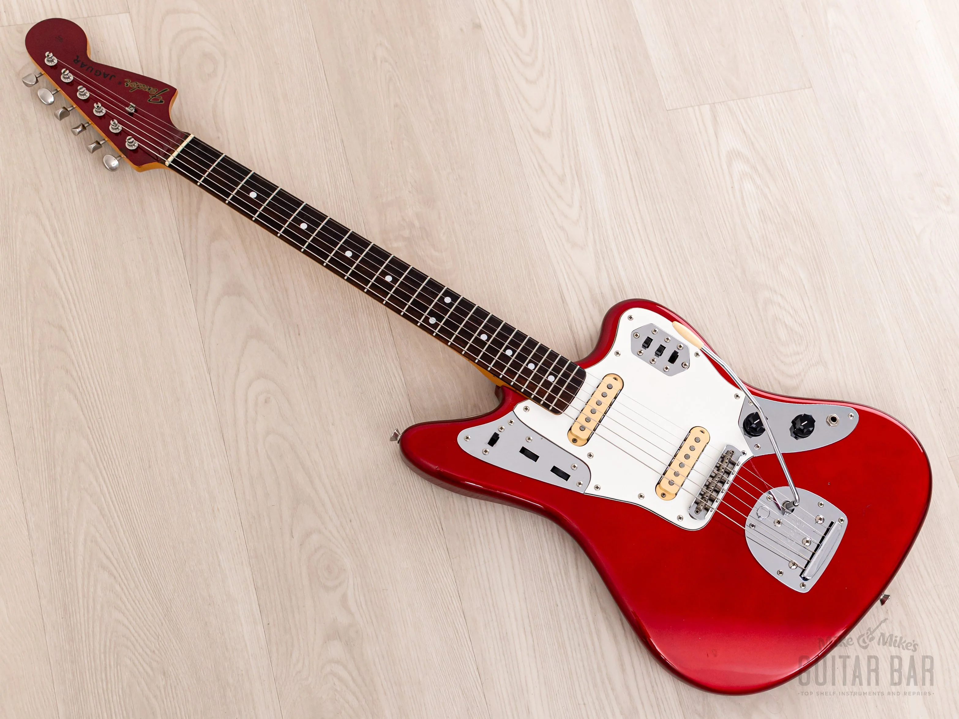 1986 Fender Jaguar '62 Vintage Reissue JG66-75 Candy Apple Red First-Year, Japan MIJ Fujigen - Image 12