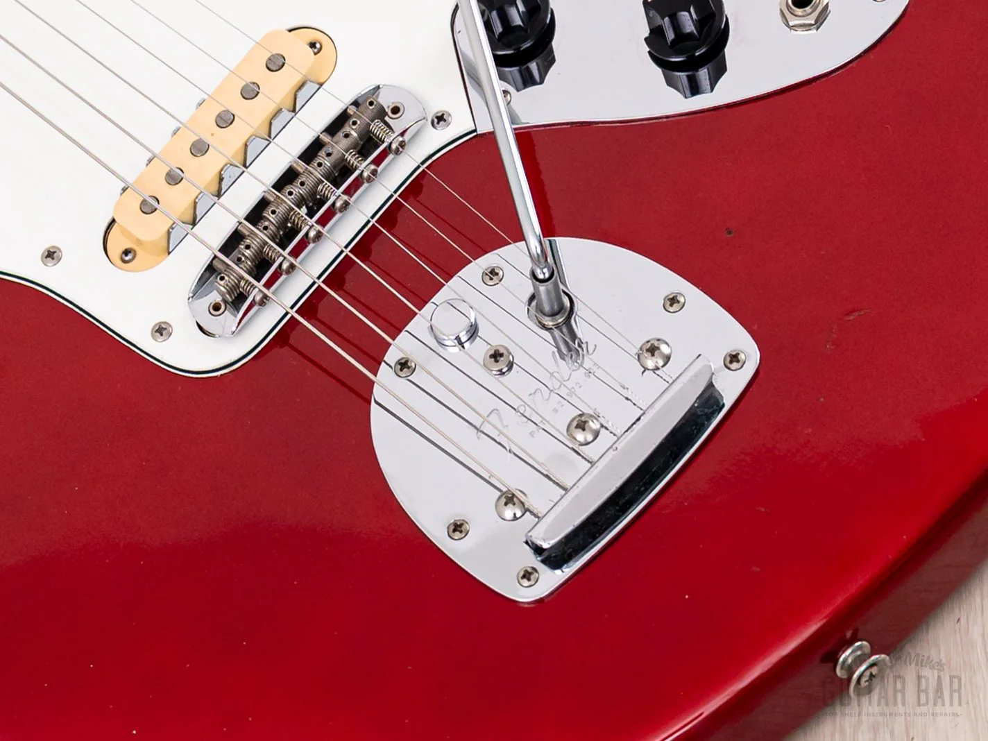 1986 Fender Jaguar '62 Vintage Reissue JG66-75 Candy Apple Red First-Year, Japan MIJ Fujigen - Image 8