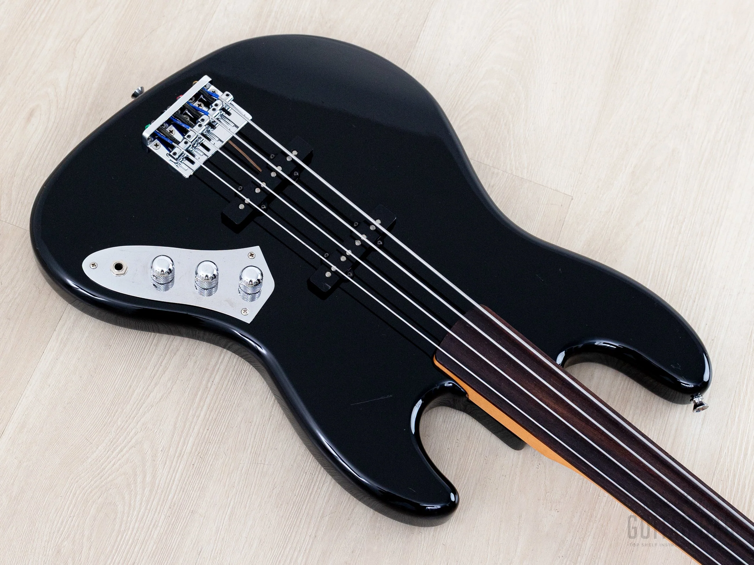 1988 Fender '62 Jazz Bass Fretless Order Made ‘62 JB62FL Black + Headstock w/ American Vintage Pickups, Japan MIJ Fujigen - Image 9