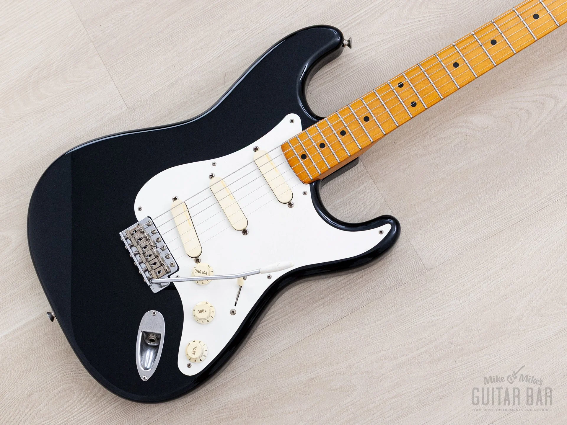 1988 Fender Stratocaster ‘54 Vintage Reissue ST54-85LS Blackie w/ Lace Sensor, Japan MIJ Fujigen