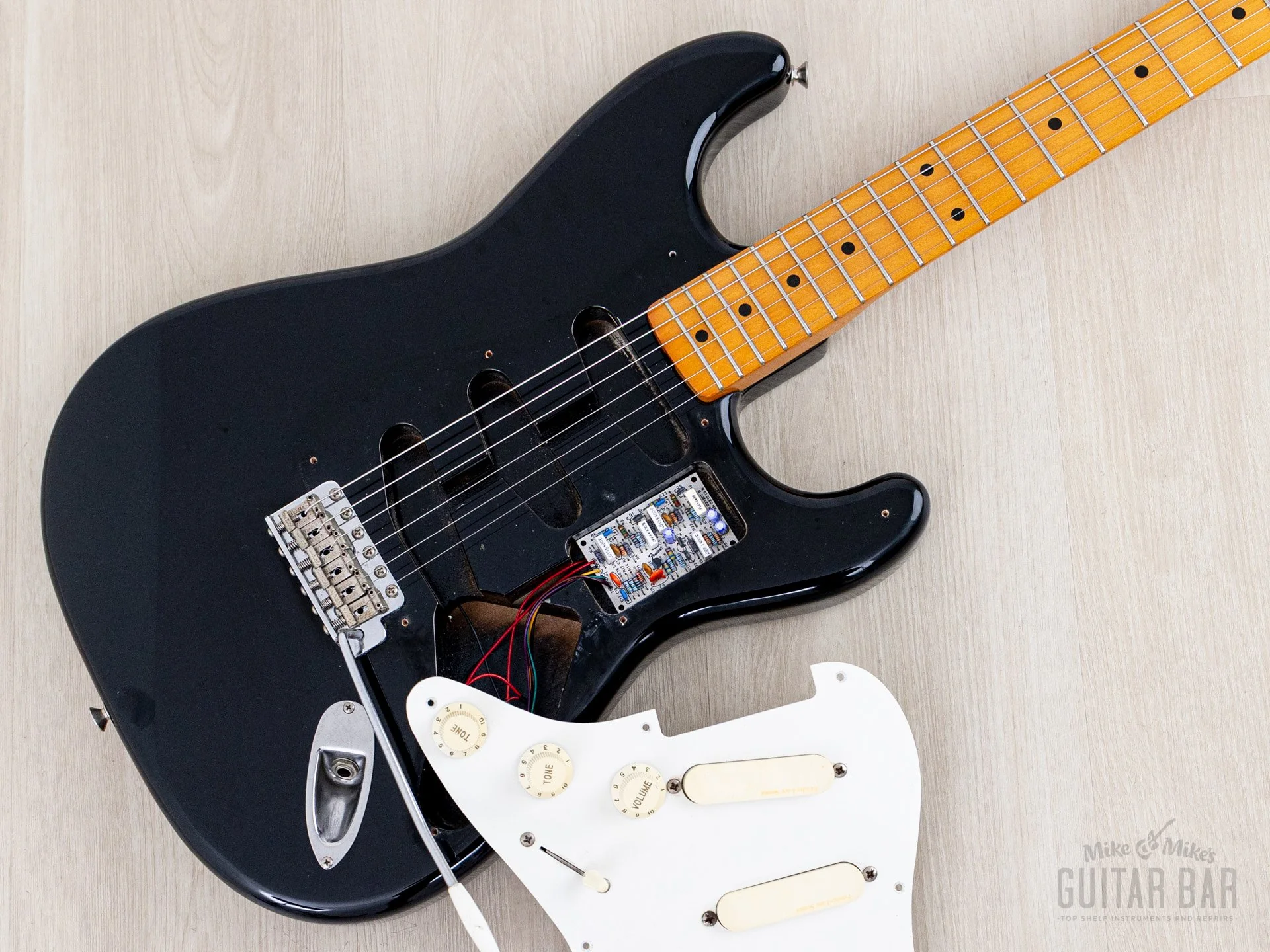 1988 Fender Stratocaster ‘54 Vintage Reissue ST54-85LS Blackie w/ Lace Sensor, Japan MIJ Fujigen - Image 22