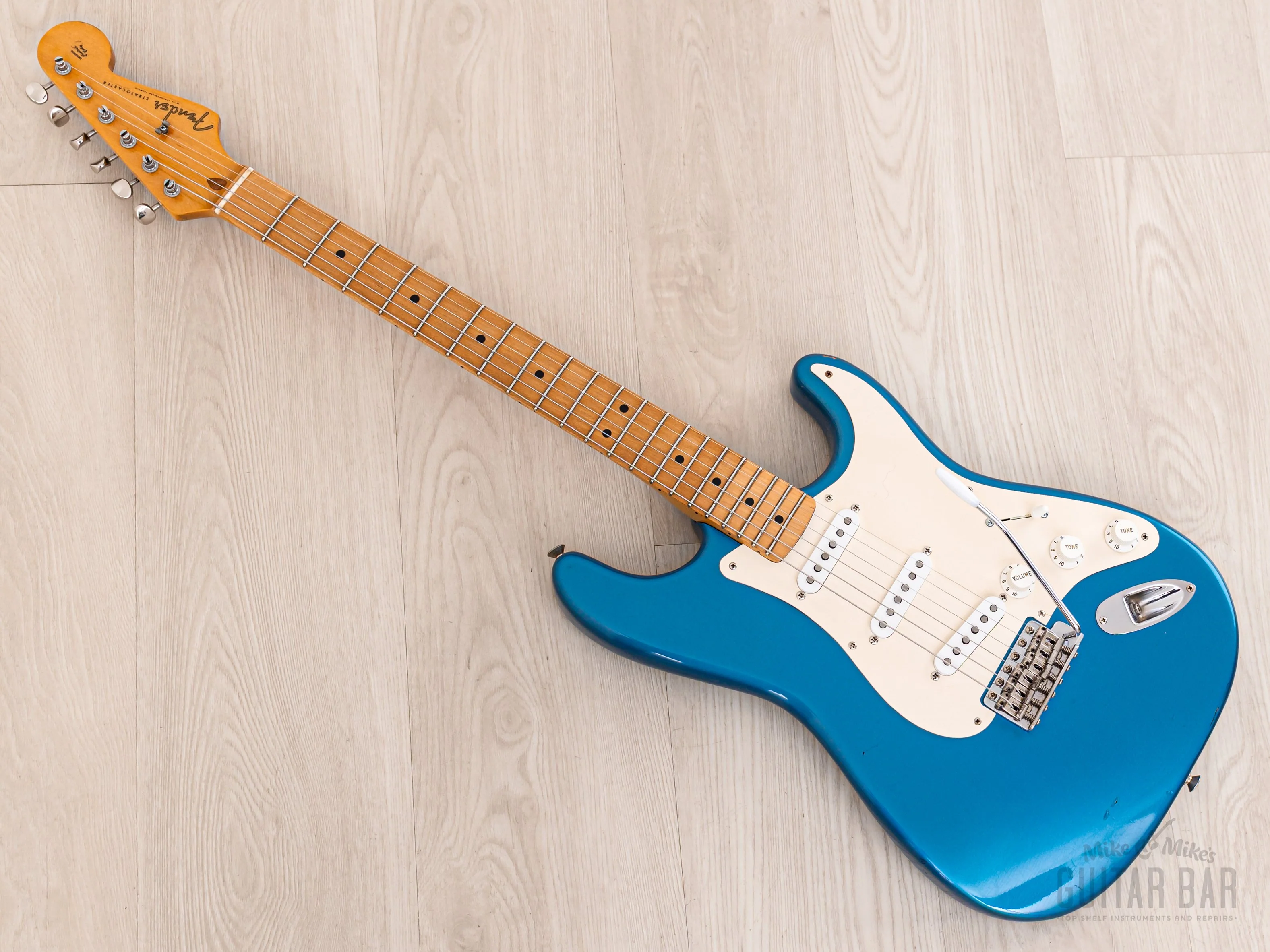 1989 Fender American Vintage '57 Stratocaster, Lake Placid Blue w/ Custom Shop Fat 50s & Tweed Case - Image 11
