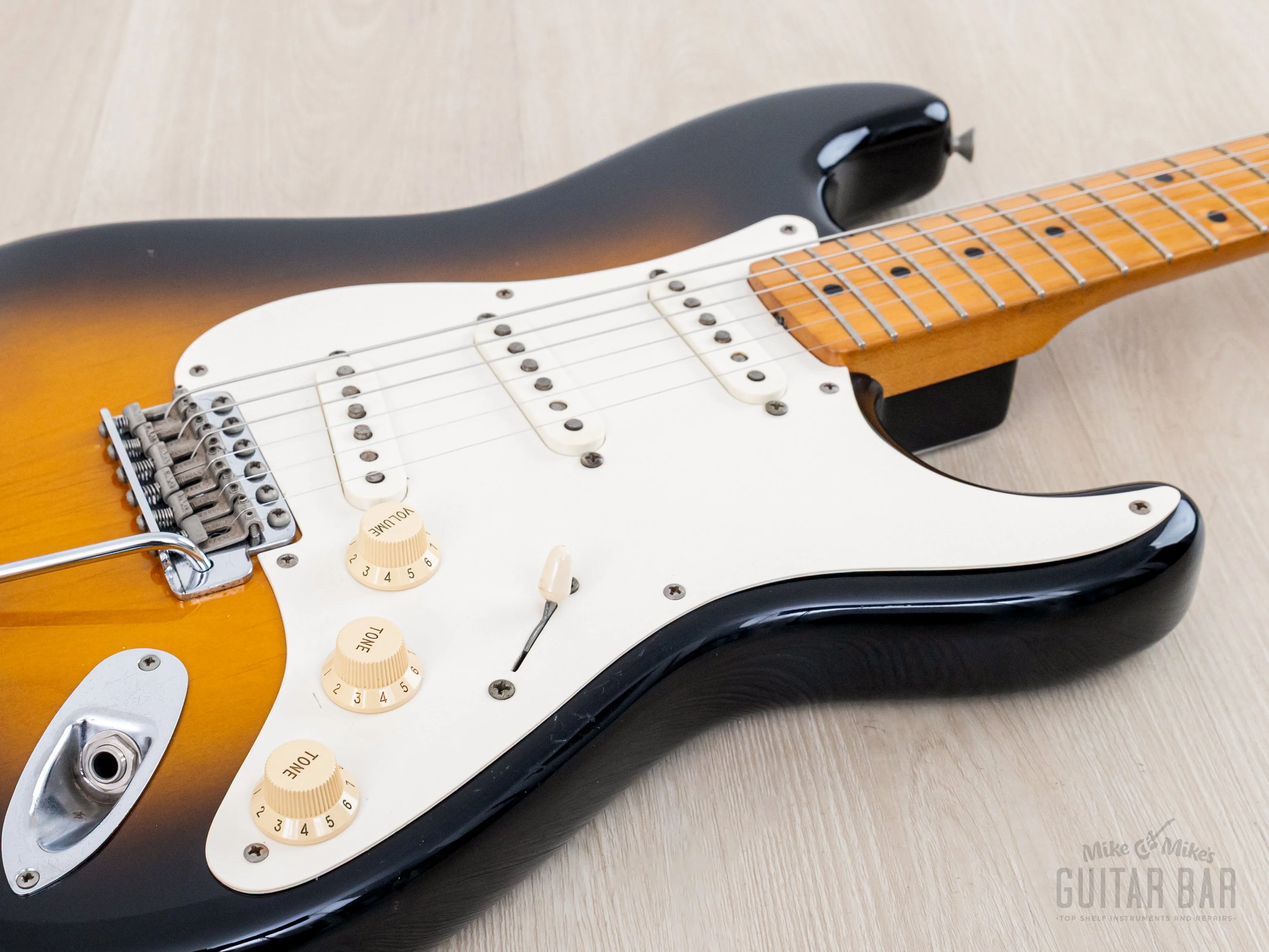 1989 Fender ExTrad Stratocaster ‘57 Vintage Reissue ST57-140 Sunburst Lacquer w/ USA Pickups & Case, Japan MIJ Fujigen - Image 6