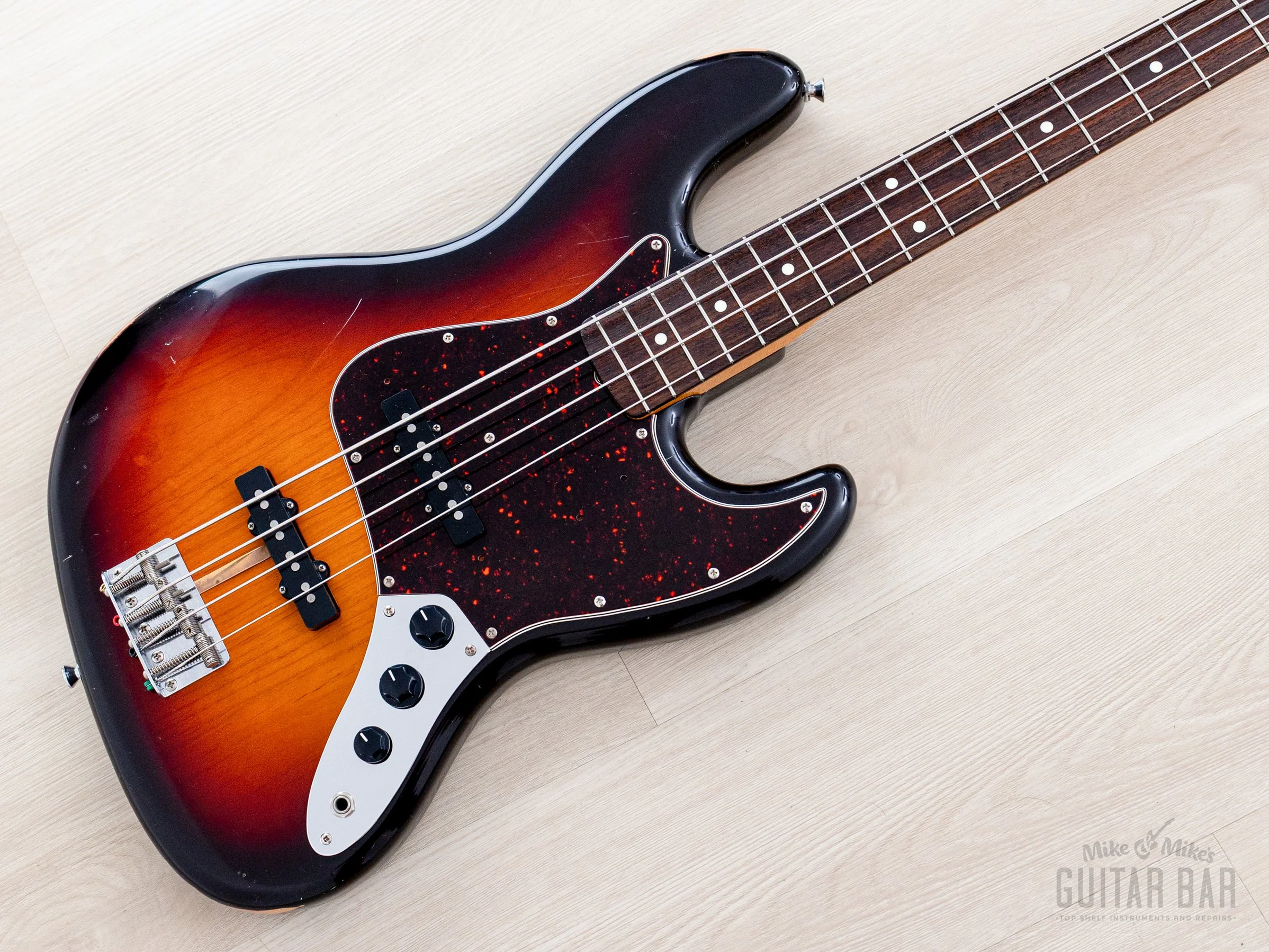 1989 Fender Jazz Bass '62 Vintage Reissue JB62-95 Sunburst Lacquer w/ USA Pickups, Japan MIJ Fujigen