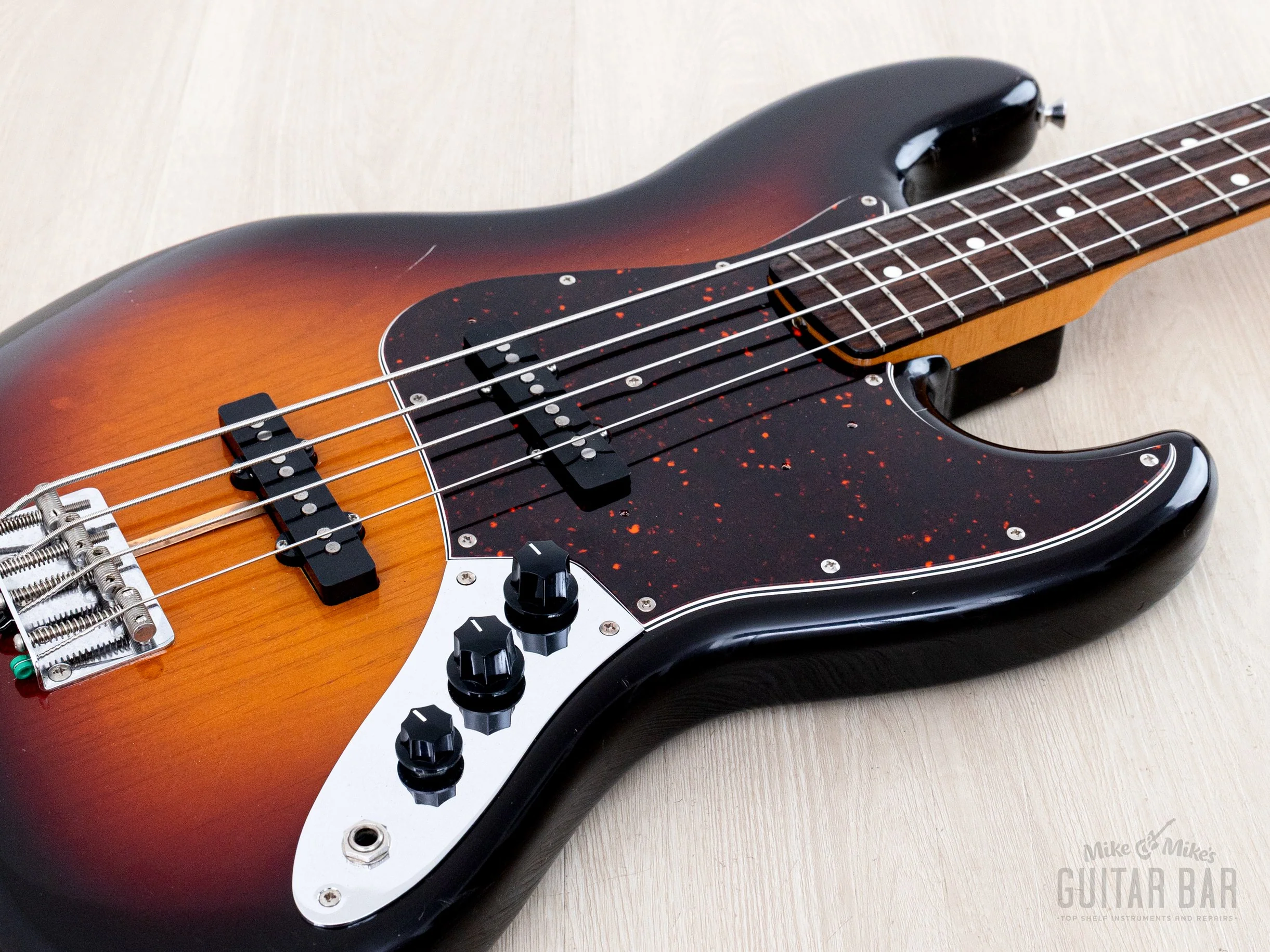 1989 Fender Jazz Bass '62 Vintage Reissue JB62-95 Sunburst Lacquer w/ USA Pickups, Japan MIJ Fujigen - Image 6