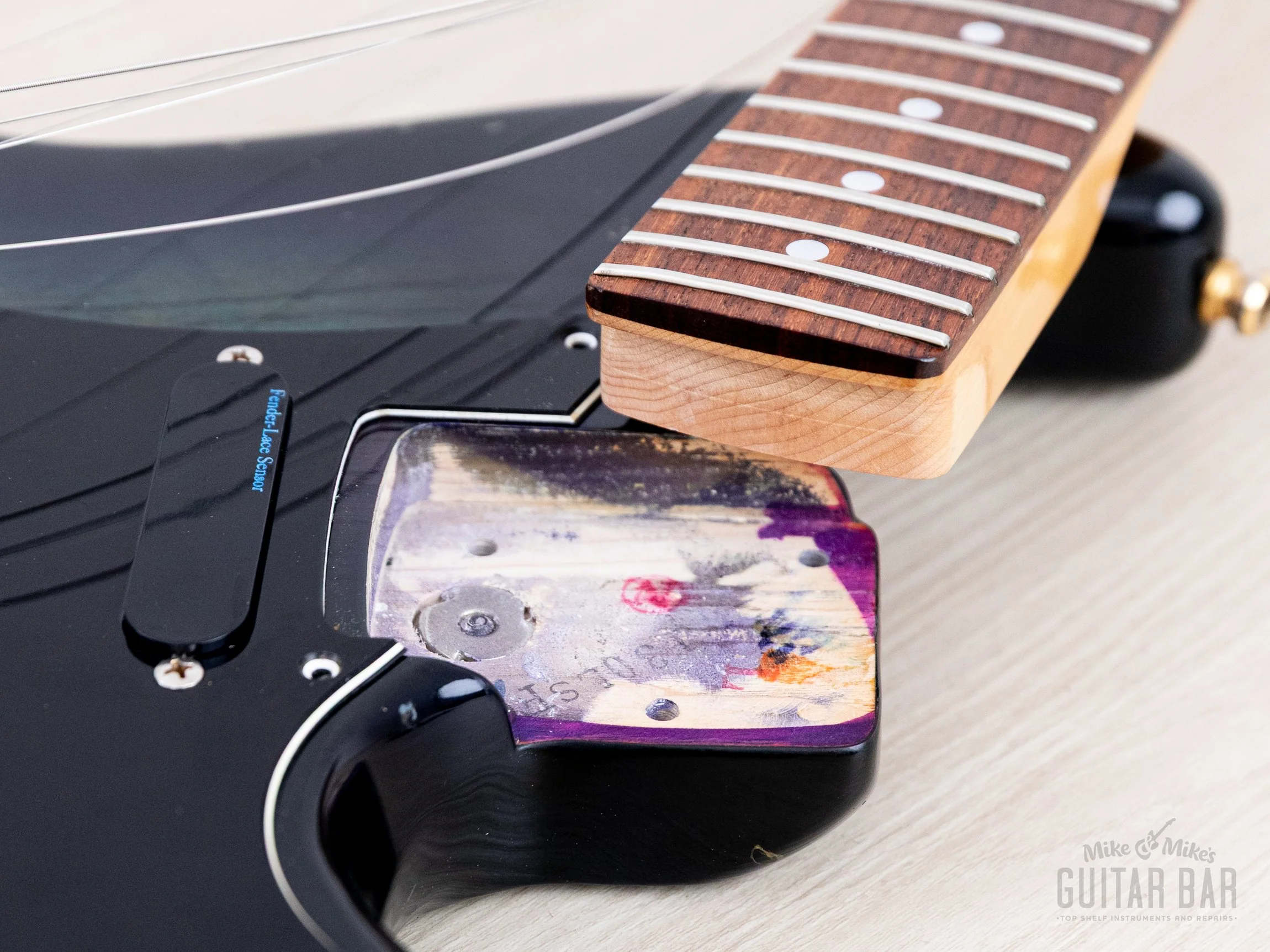 1990 Fender Pro Feel Stratocaster STR-130LS/FO Blueberry Burst w/ Lace Sensor & Floyd Rose, Japan MIJ Fujigen - Image 17