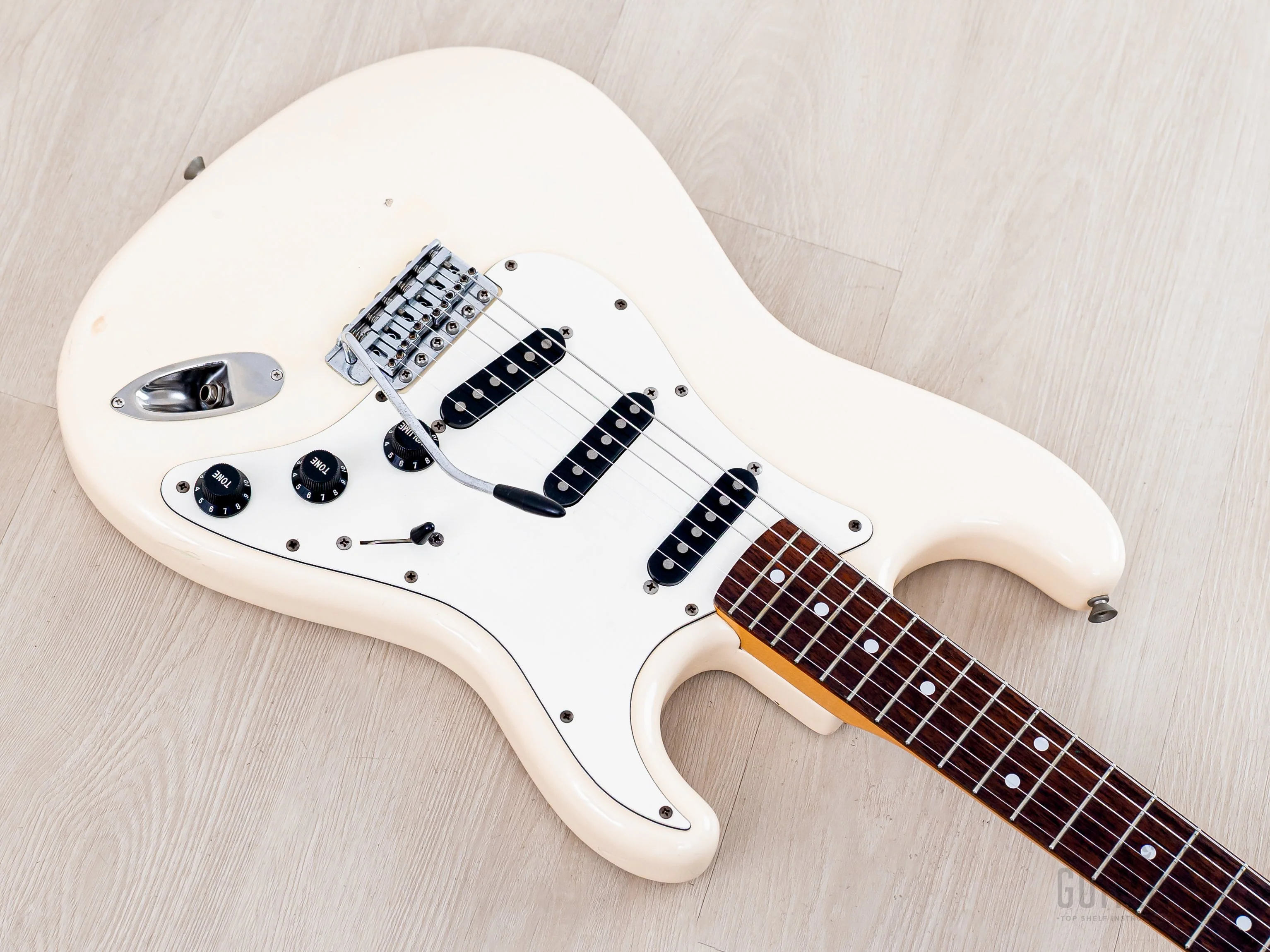 1990 Fender Stratocaster ‘72 Vintage Reissue ST72-500 Olympic White w/ Case, Japan MIJ Fujigen - Image 9