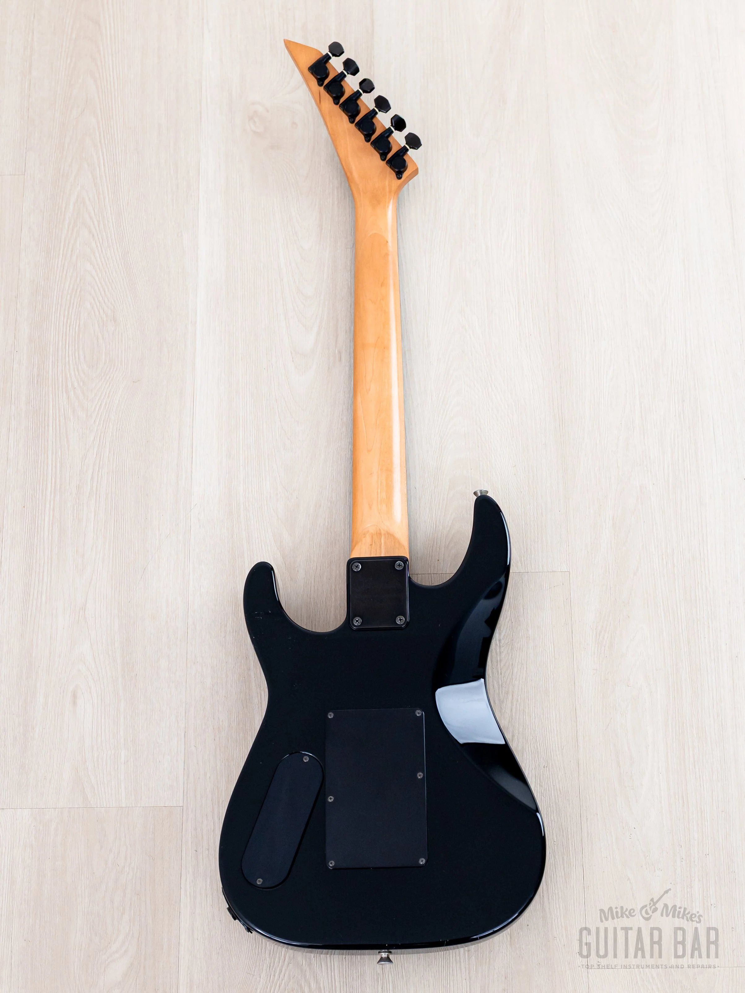 1990s Charvel 610-SL SSH Short Scale Superstrat Black w/ Floyd Rose, Japan - Image 3