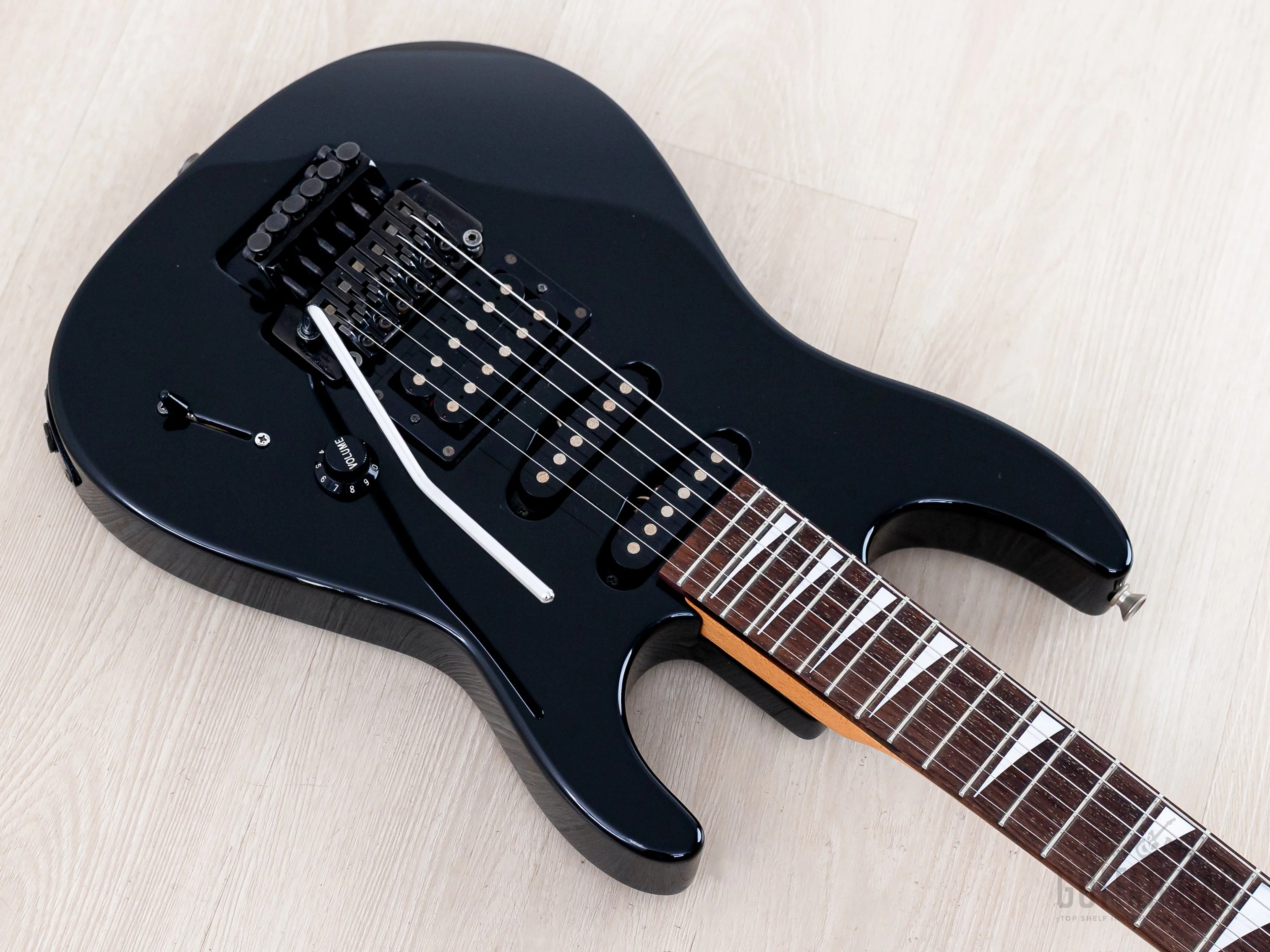 1990s Charvel 610-SL SSH Short Scale Superstrat Black w/ Floyd Rose, Japan - Image 9