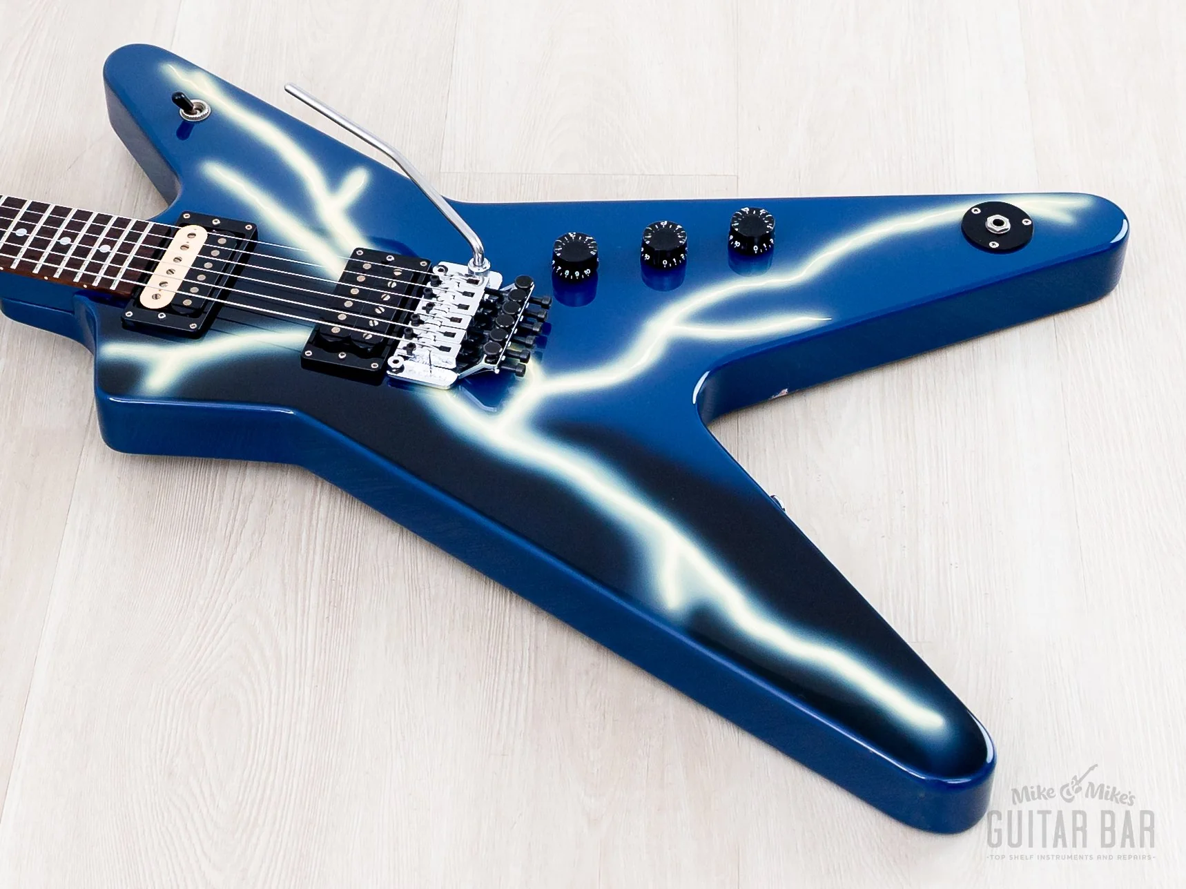 1990s Edwards by ESP EP-135 Lightning Bolt Dimebag-Style Guitar Dimebolt w/ Floyd Rose, Japan - Image 10