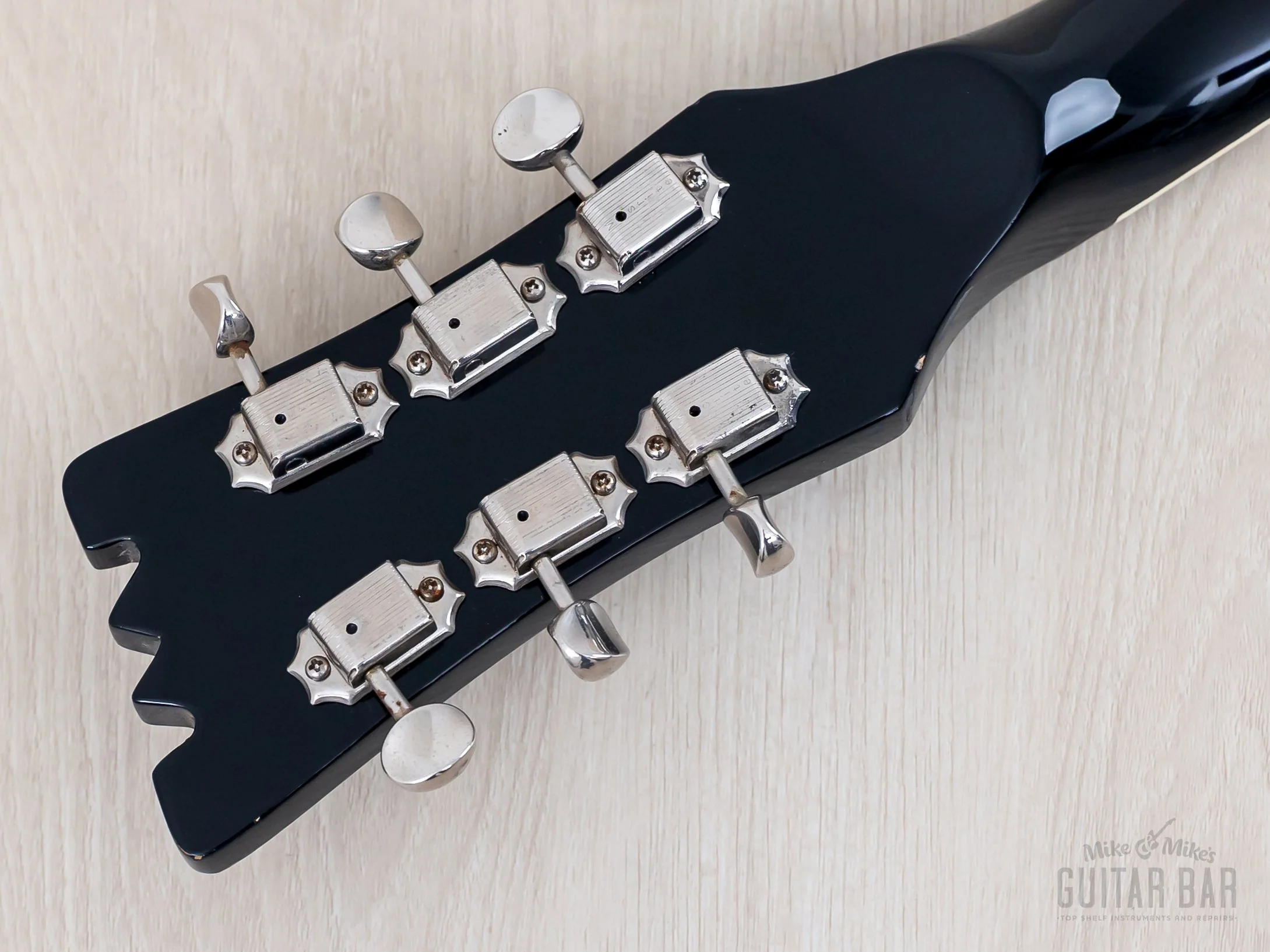 1990s Mosrite Ventures Model Super Custom '65 Black w/ Vibramute & Case, Japan Kurokumo - Image 5