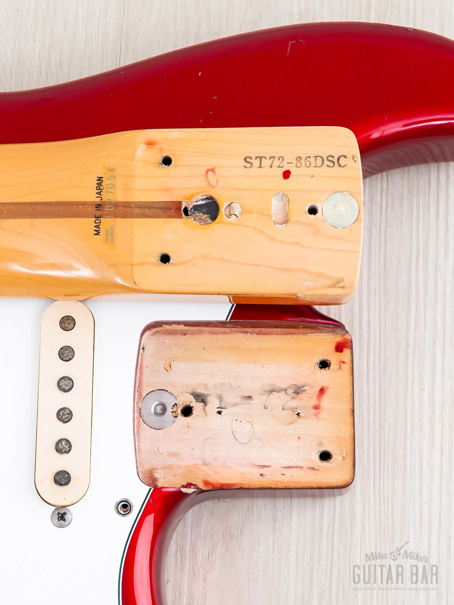1991 Fender '72 Stratocaster ST72-750SC Candy Apple Red Yngwie-Spec w/ Scalloped Board, Japan MIJ Fujigen - Image 18