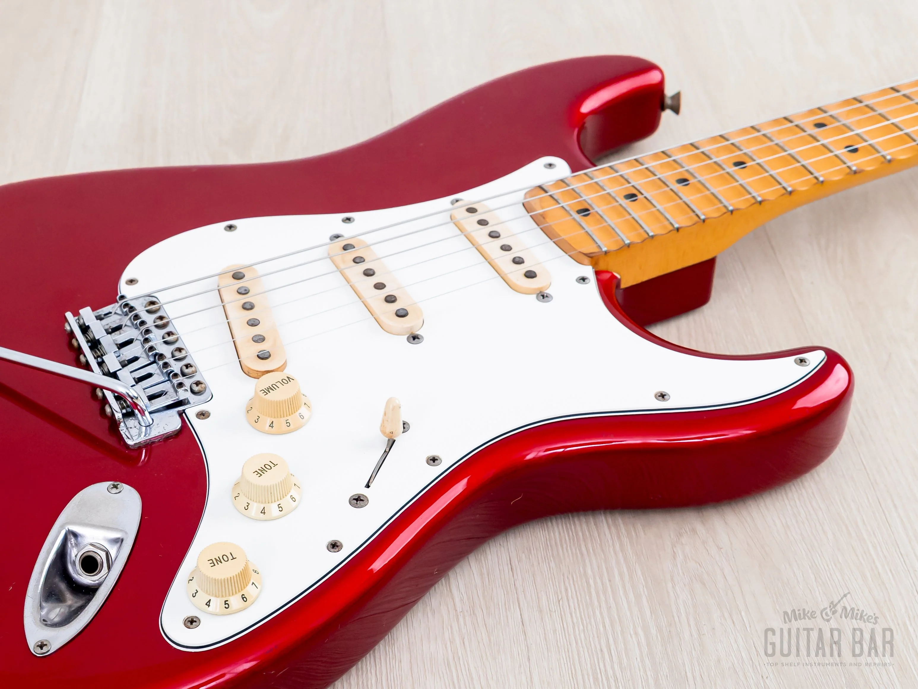 1991 Fender '72 Stratocaster ST72-750SC Candy Apple Red Yngwie-Spec w/ Scalloped Board, Japan MIJ Fujigen - Image 6