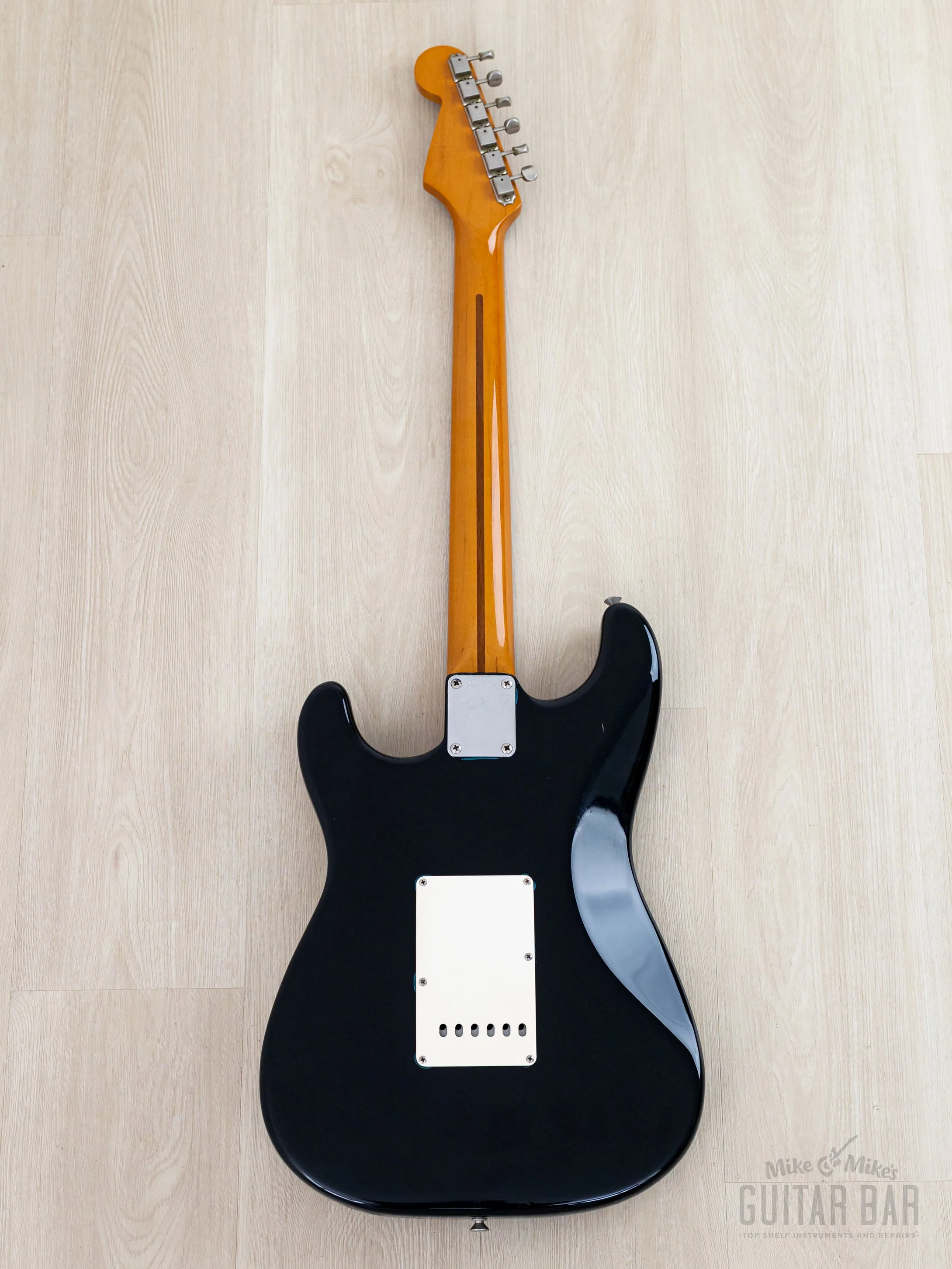 1991 Fender American Vintage '57 Stratocaster Black w/ Tweed Case - Image 3