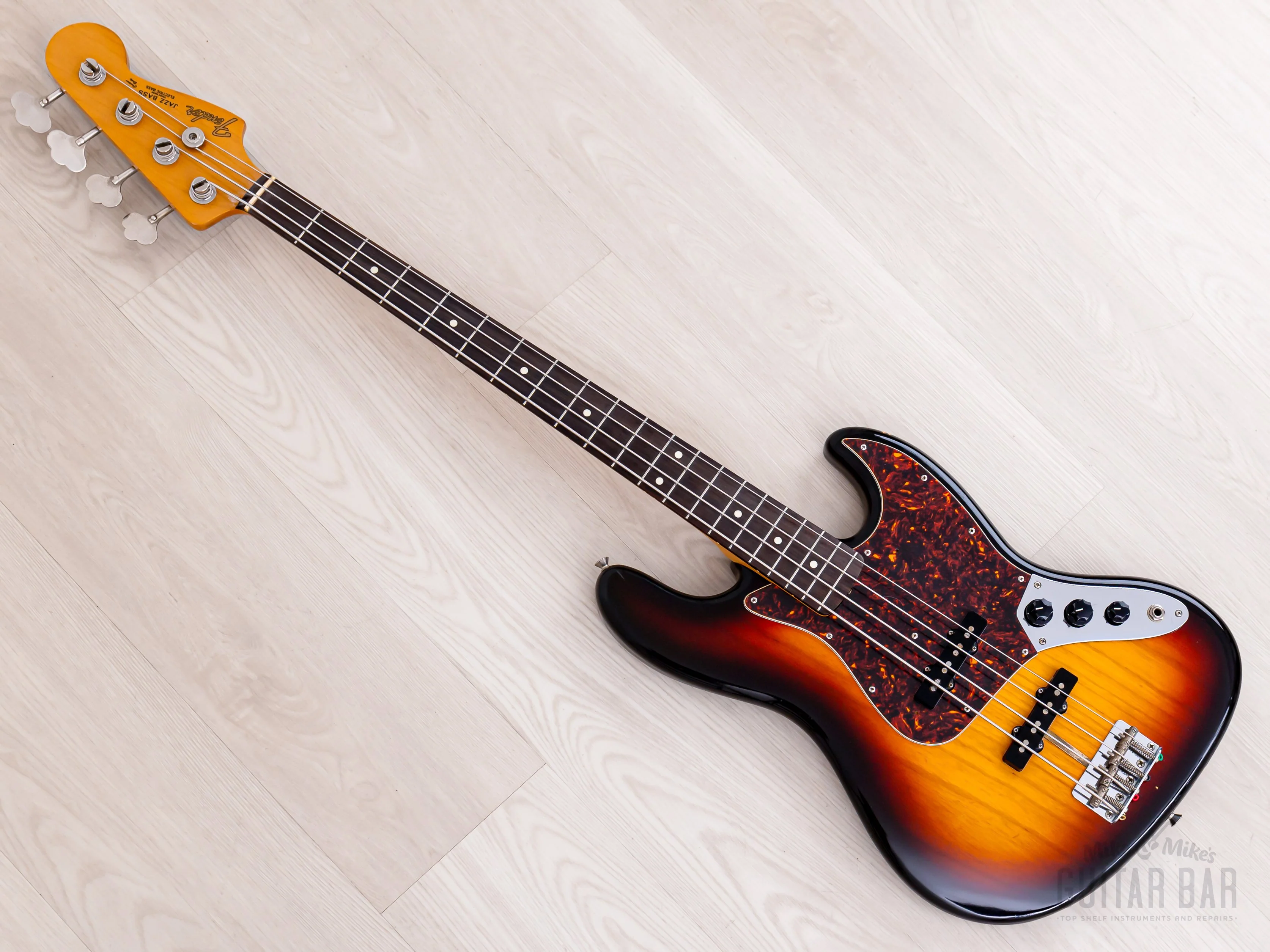 1991 Fender Extrad Custom Edition '62 Jazz Bass JB62-128, Nitro Lacquer w/ USA Parts & Case, Japan MIJ - Image 12
