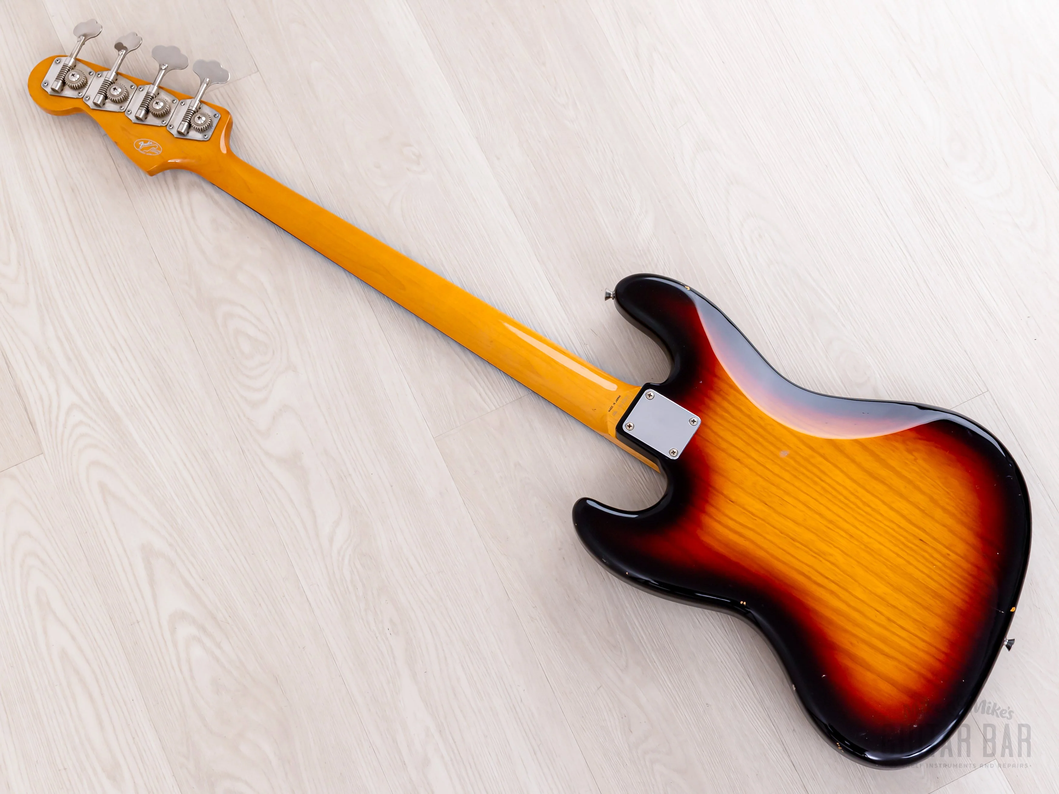 1991 Fender Extrad Custom Edition '62 Jazz Bass JB62-128, Nitro Lacquer w/ USA Parts & Case, Japan MIJ - Image 13