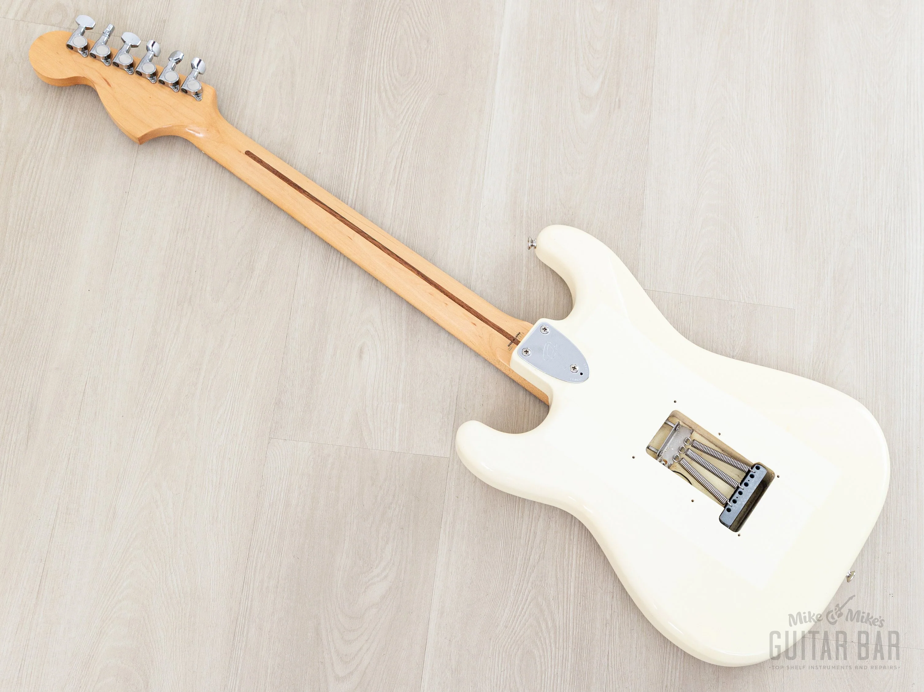 1991 Fender Order Made Stratocaster ‘72 Vintage Reissue ST72-500 Olympic White w/ Ash Body & Case, Japan MIJ Fujigen - Image 12