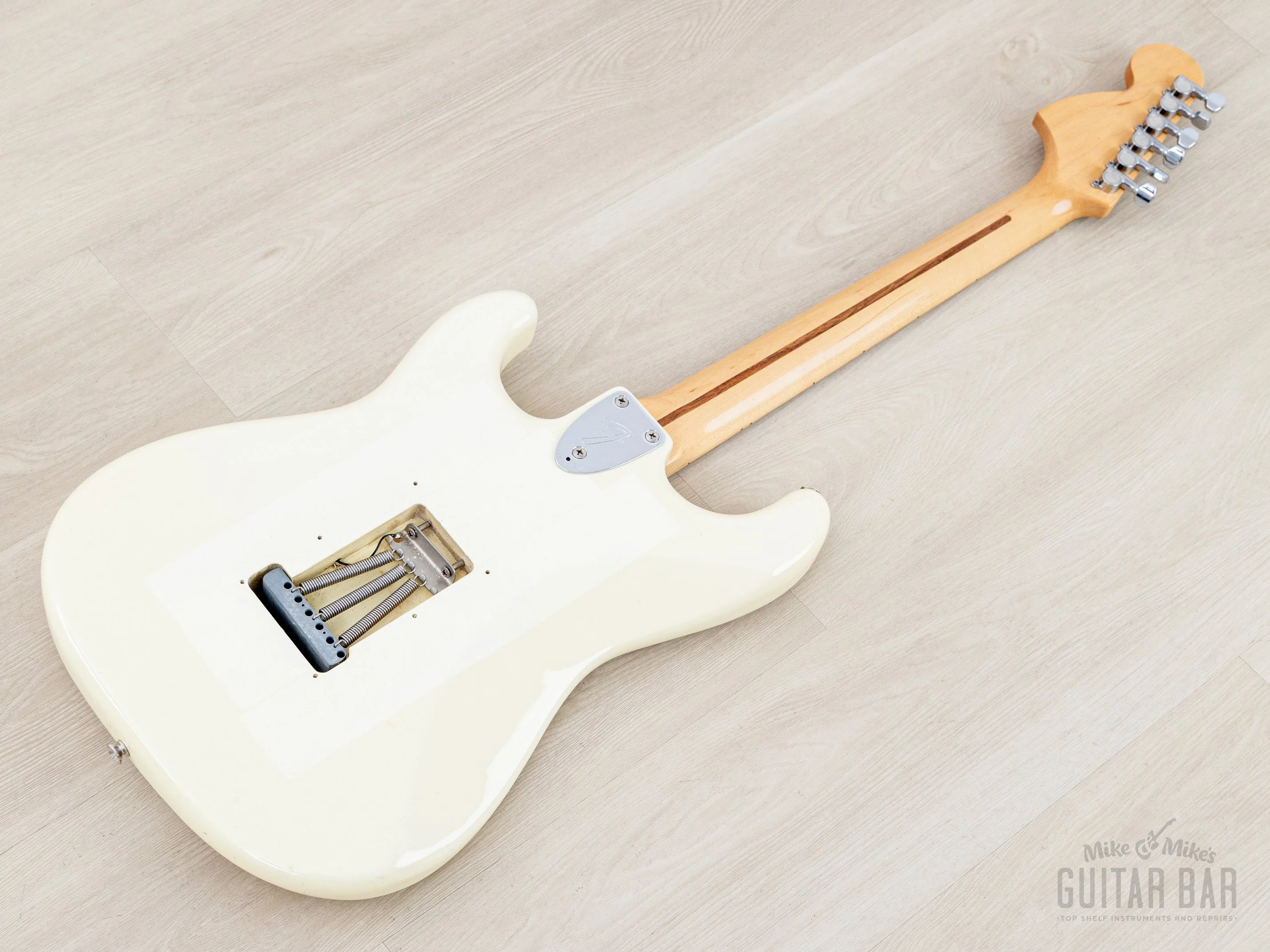 1991 Fender Order Made Stratocaster ‘72 Vintage Reissue ST72-500 Olympic White w/ Ash Body & Case, Japan MIJ Fujigen - Image 13
