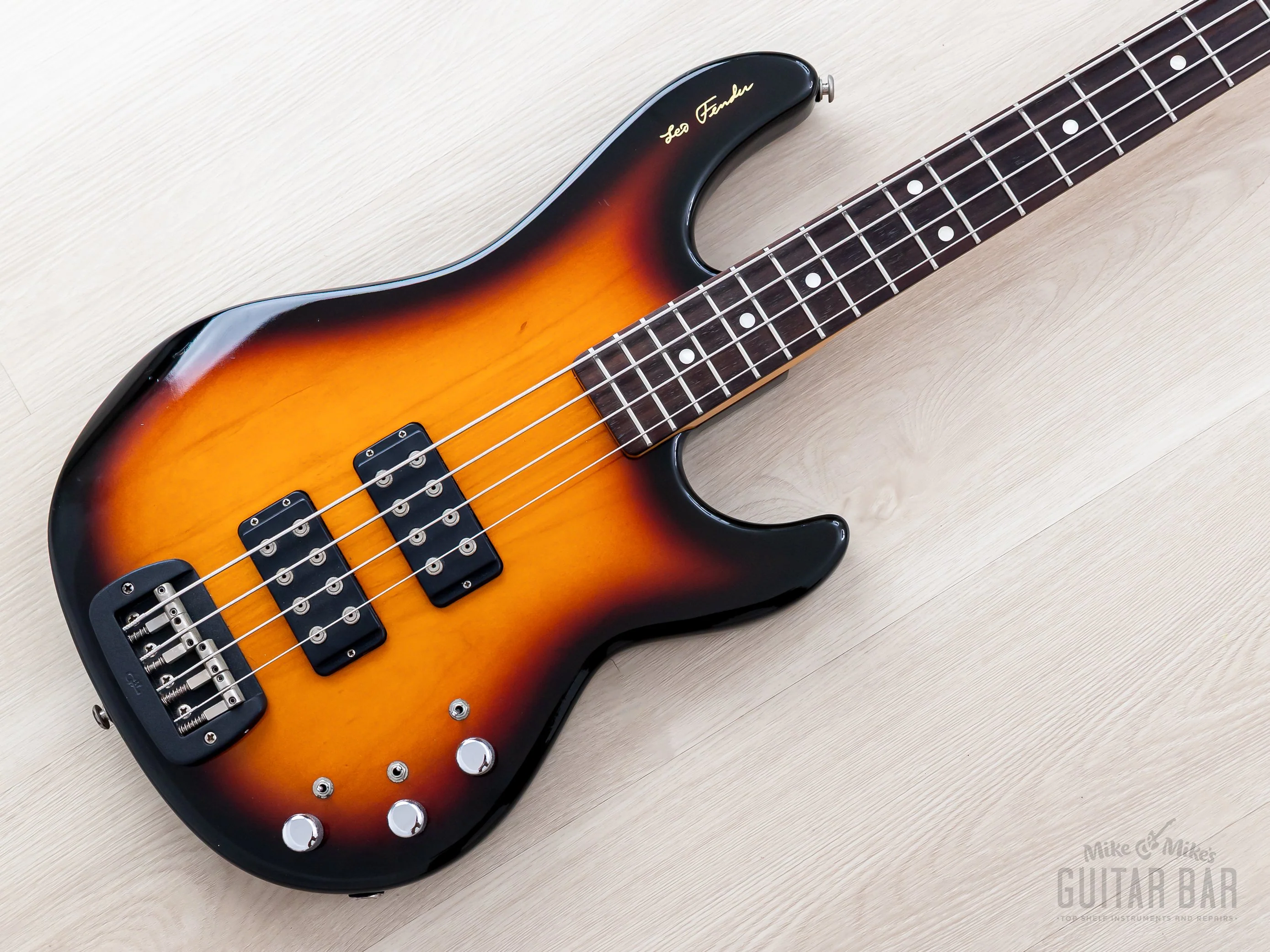1991 G&L Signature Series L-2000 Bass Sunburst, 100% Original w/ Case