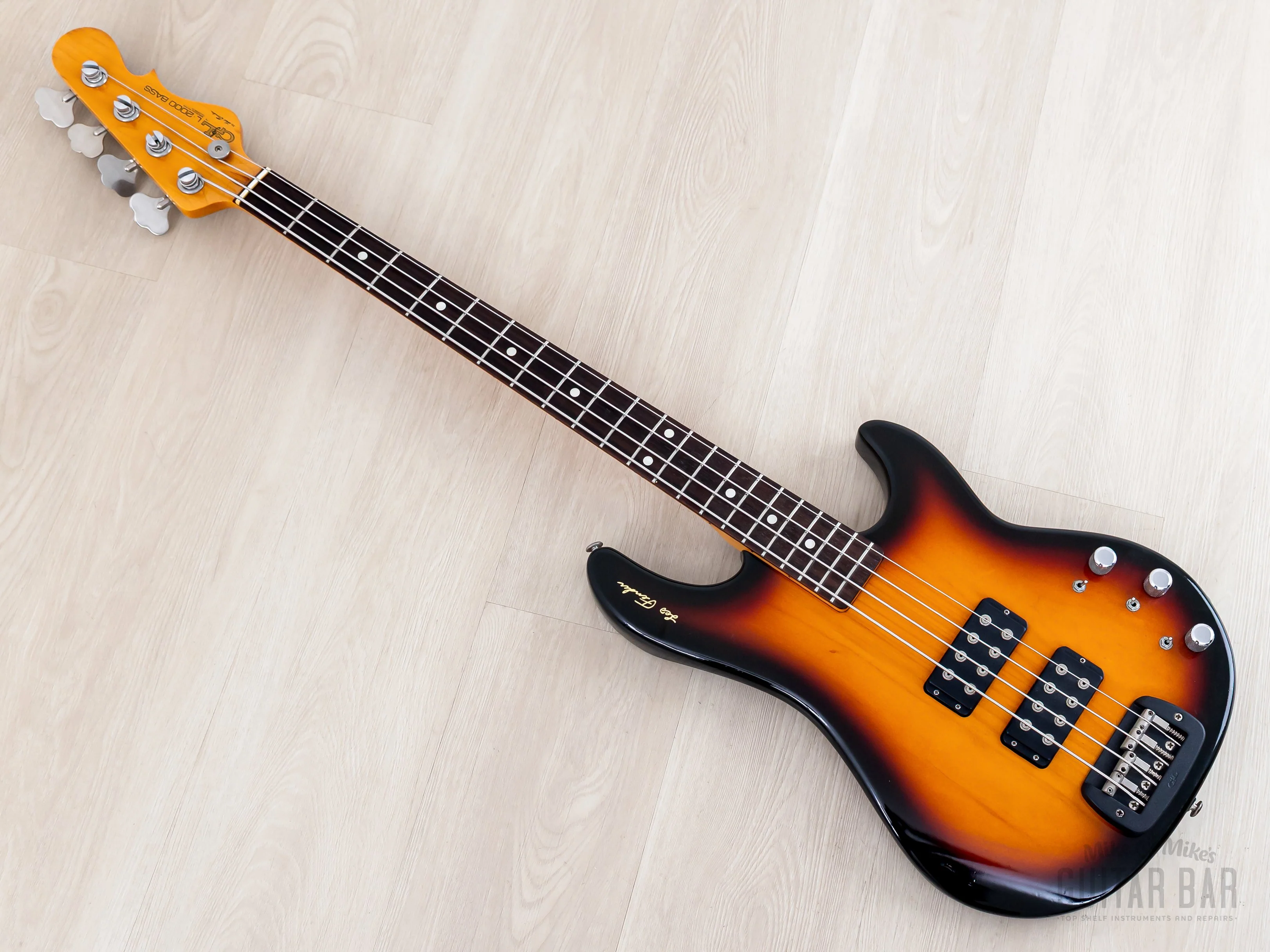 1991 G&L Signature Series L-2000 Bass Sunburst, 100% Original w/ Case - Image 12