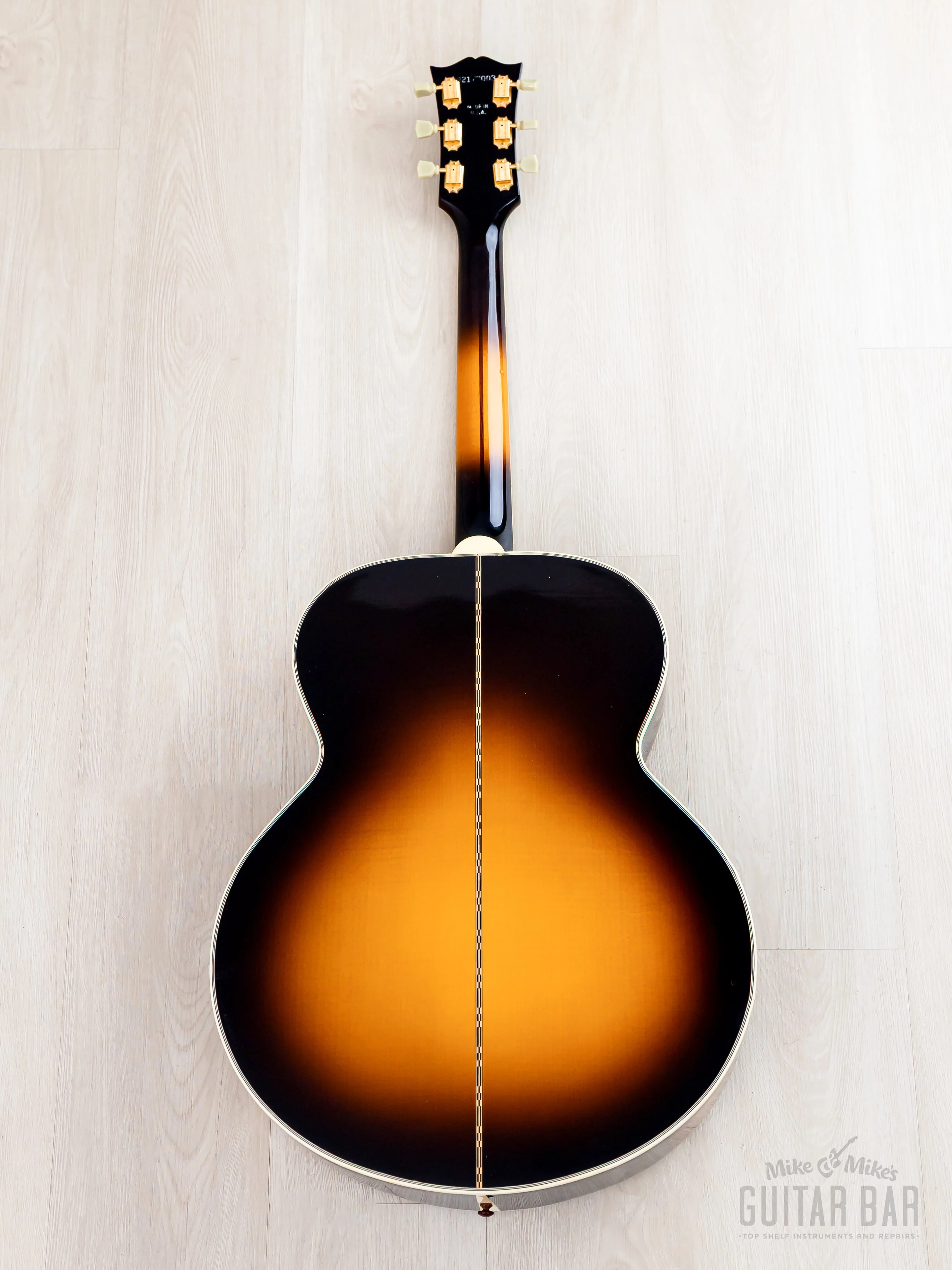 1992 Gibson J-200 Jumbo Acoustic Guitar Vintage Sunburst, Near-Mint w/ Case - Image 3