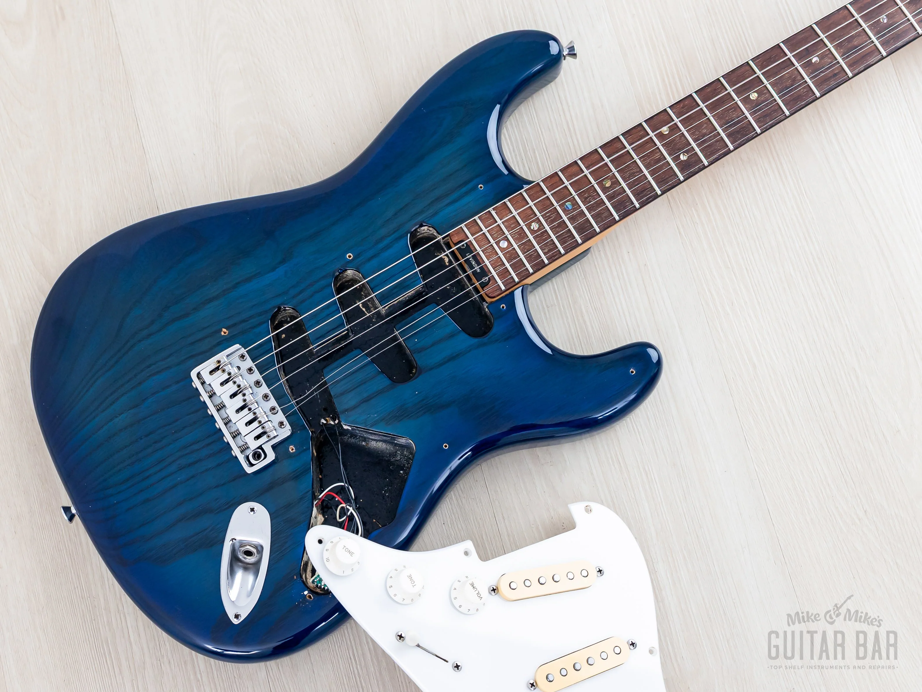 1992 Levinson Blade Texas Blue S-Style Guitar SSS Clear Blue, Japan - Image 21