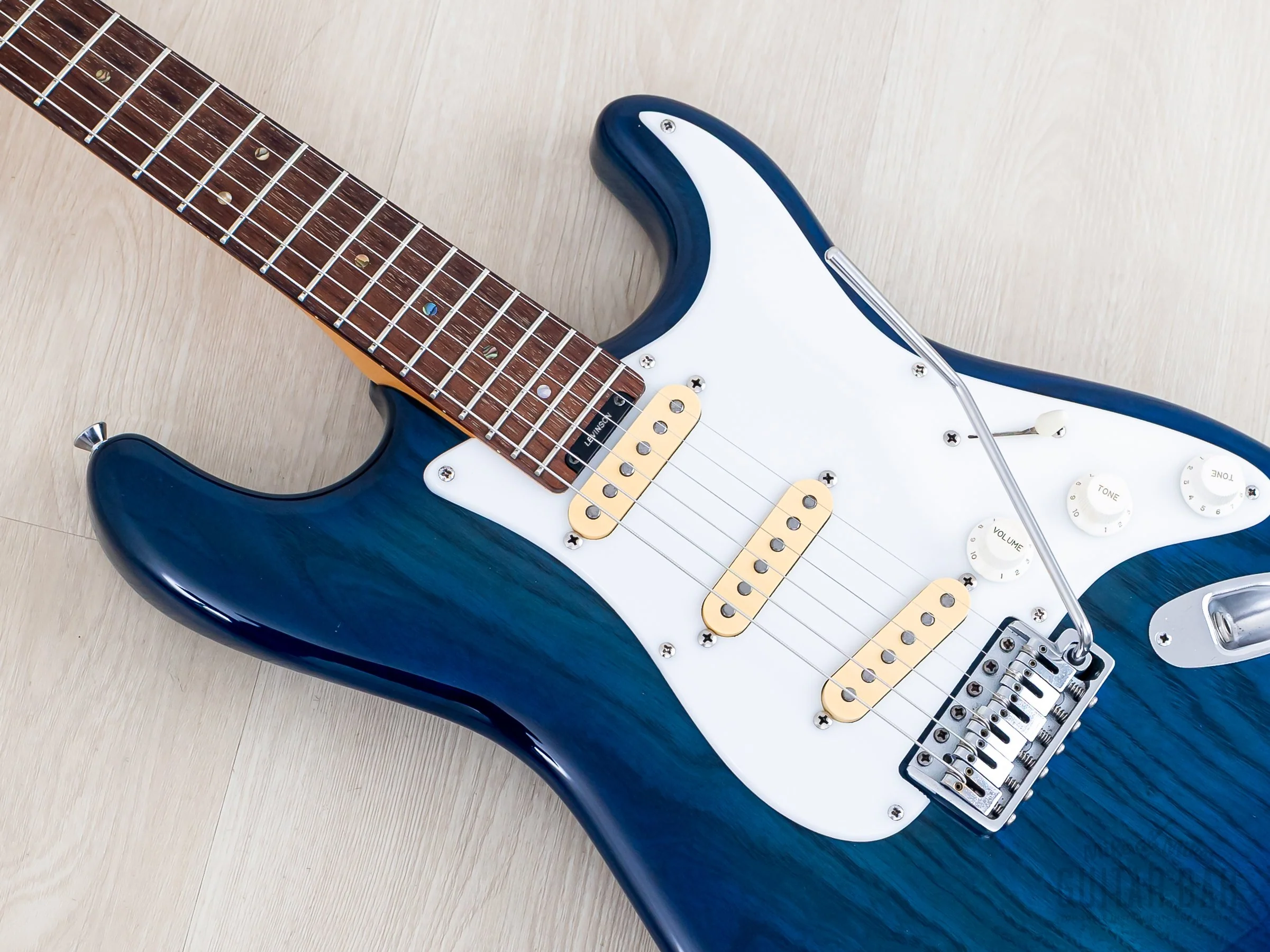 1992 Levinson Blade Texas Blue S-Style Guitar SSS Clear Blue, Japan - Image 7
