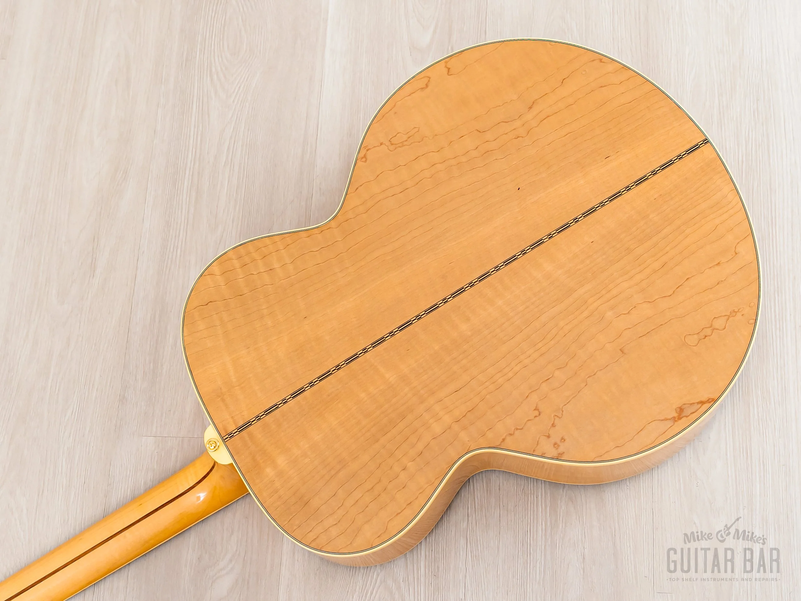 1993 Gibson J-200 Jumbo Guitar Antique Natural, Figured & Near-Mint w/ Case - Image 18