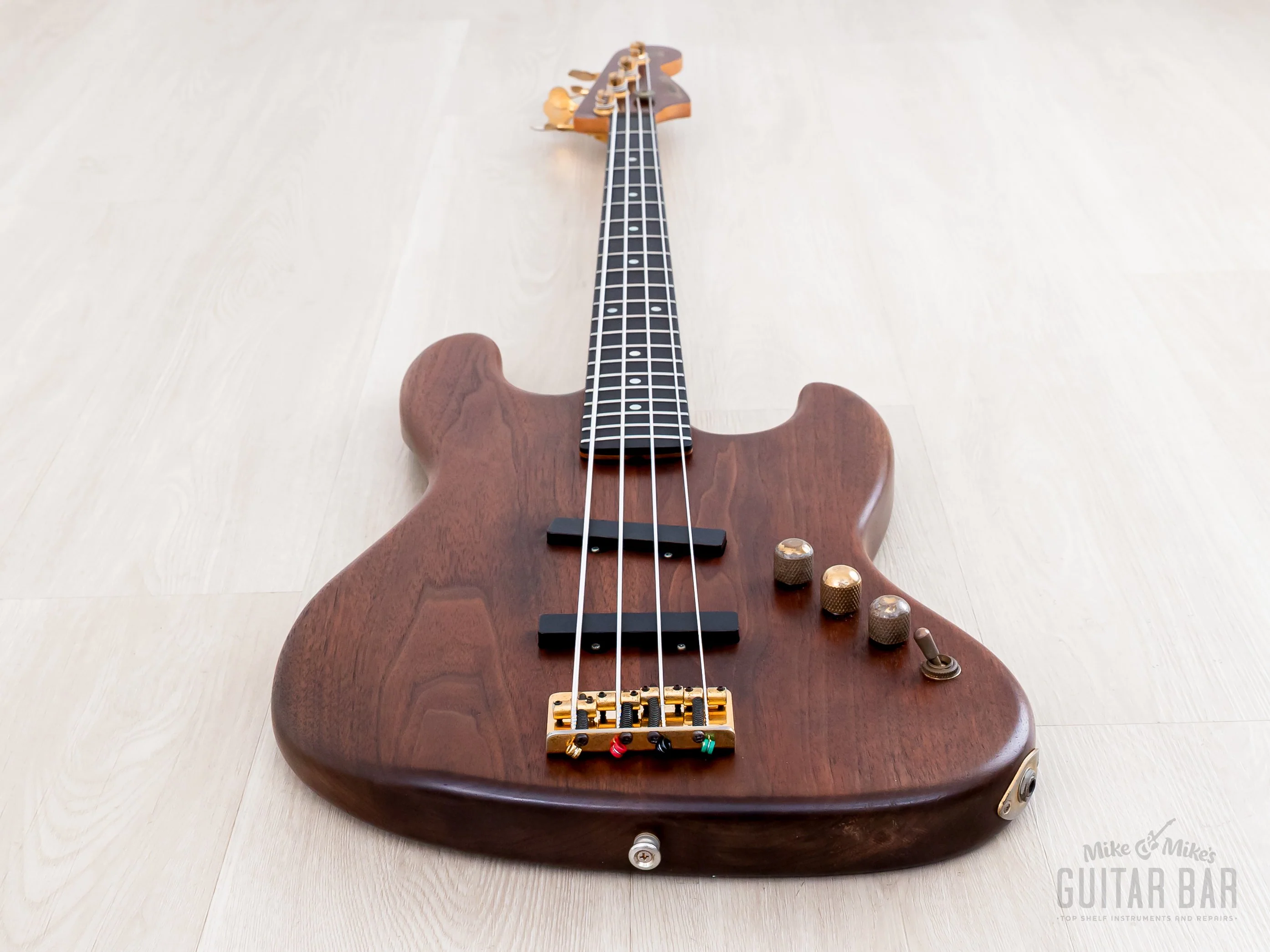 1993 PGM Moon Woody Series J-J-185 EMG Walnut Vintage Jazz Bass w/ Active EQ, Japan - Image 11