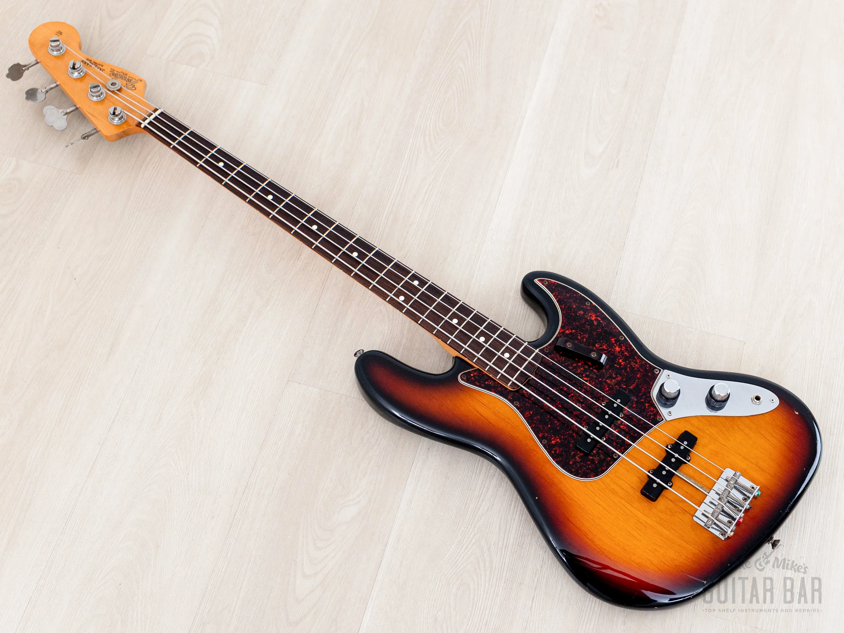1994 Fender American Vintage ‘62 Jazz Bass Stack Knob Sunburst, 100% Original w/ Tweed Case - Image 12