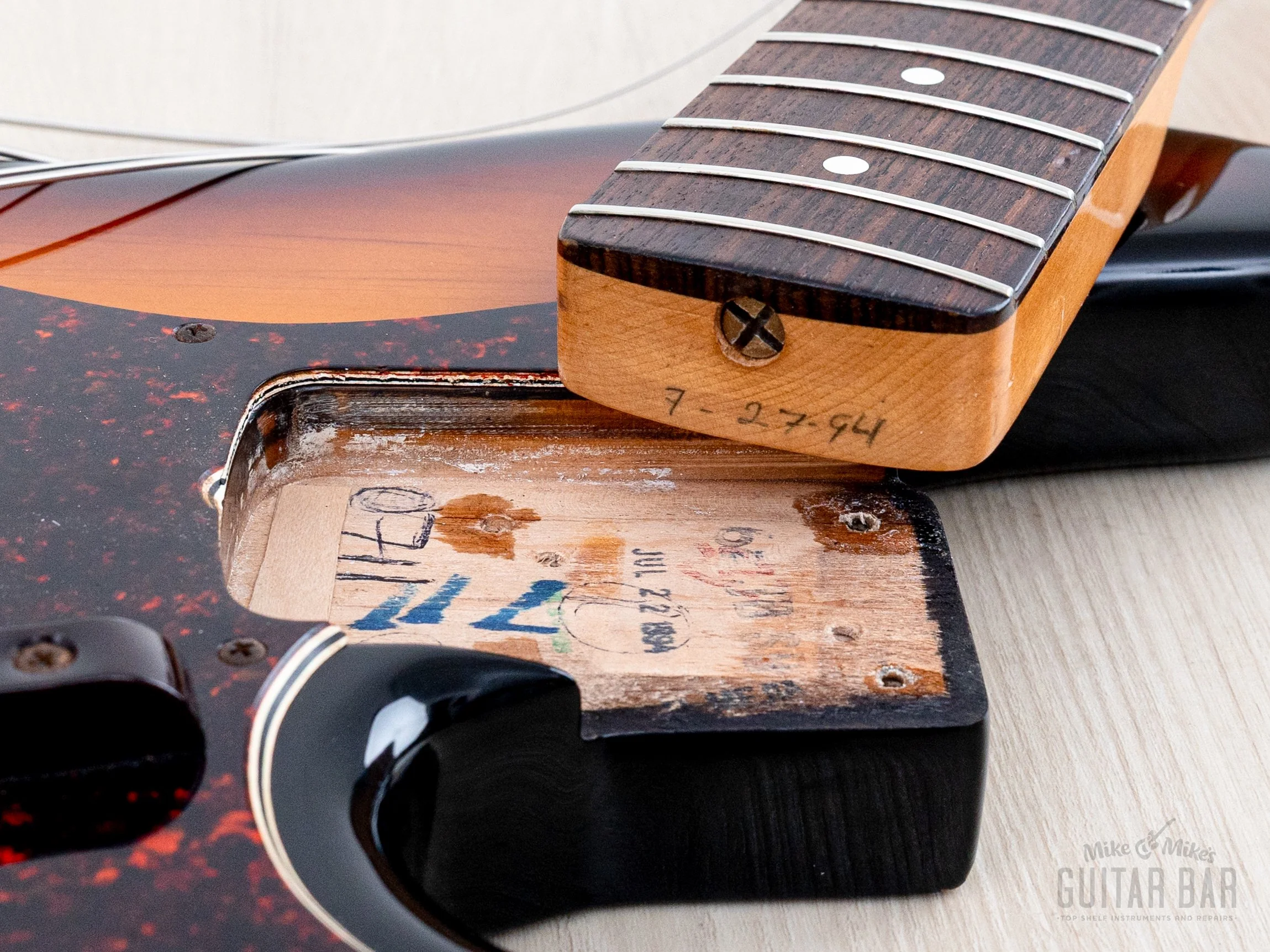 1994 Fender American Vintage ‘62 Jazz Bass Stack Knob Sunburst, 100% Original w/ Tweed Case - Image 17