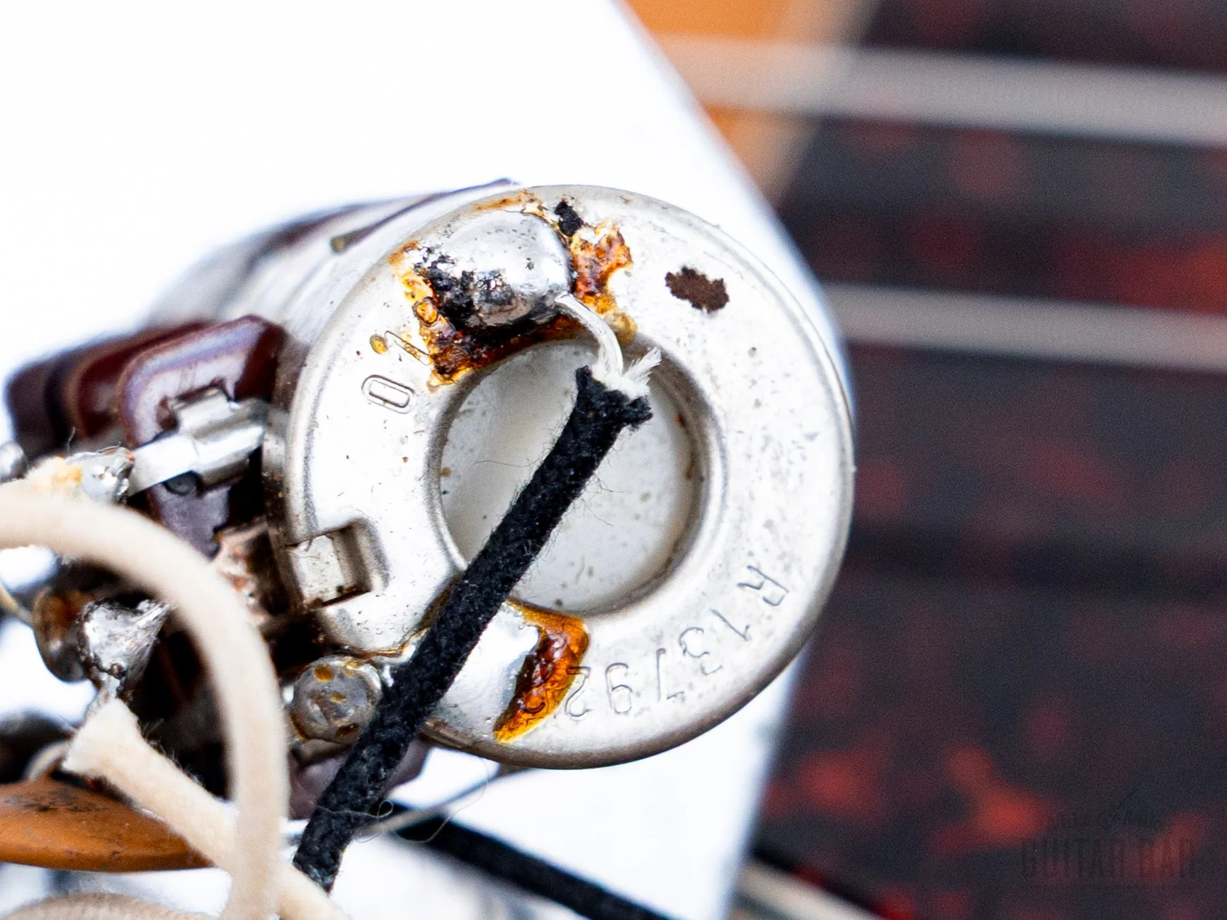 1994 Fender American Vintage ‘62 Jazz Bass Stack Knob Sunburst, 100% Original w/ Tweed Case - Image 21