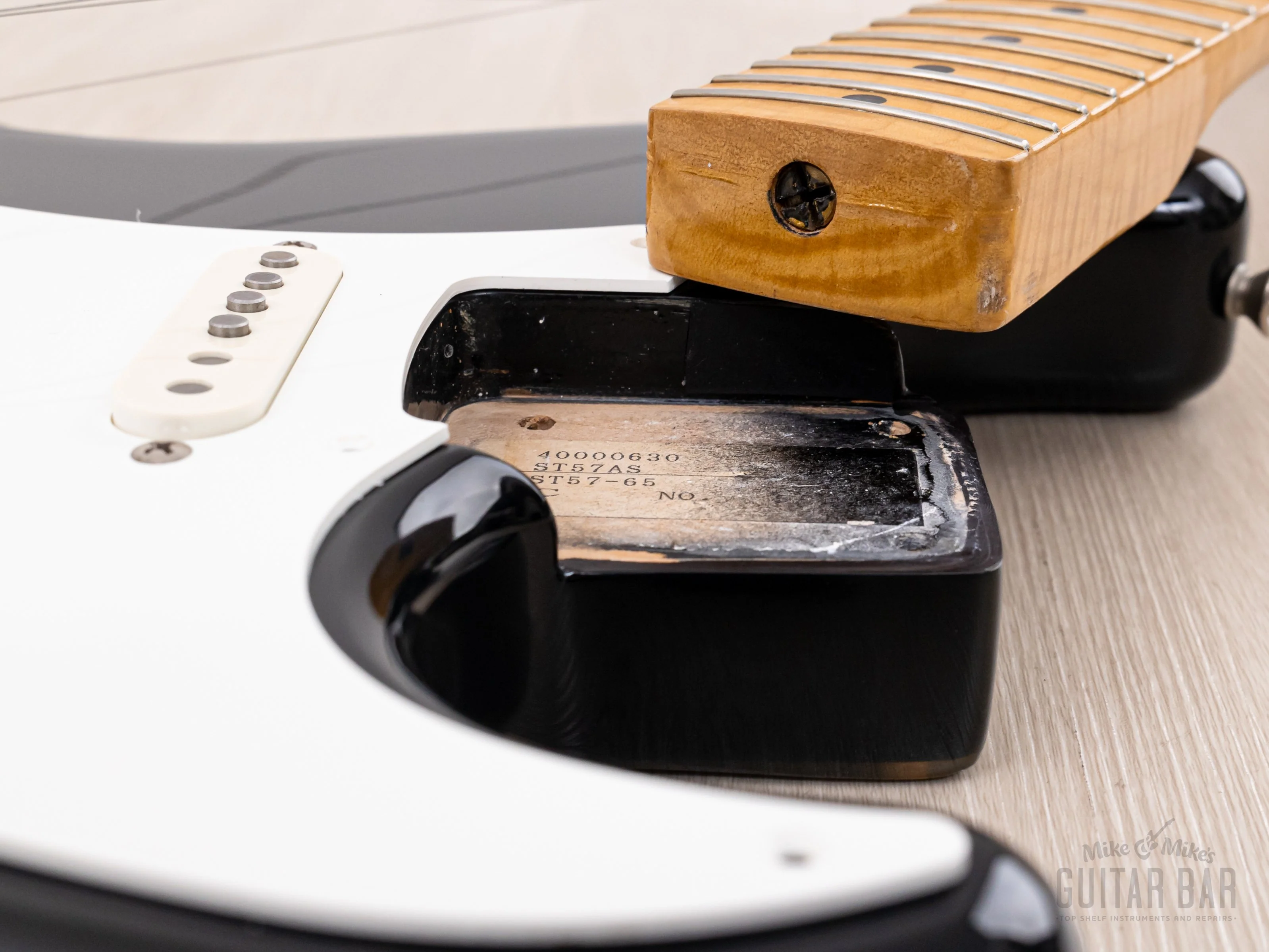 1994 Fender Stratocaster ‘57 Vintage Reissue 40th Anniversary ST57-65AS Foto Flame Black, Japan MIJ - Image 16