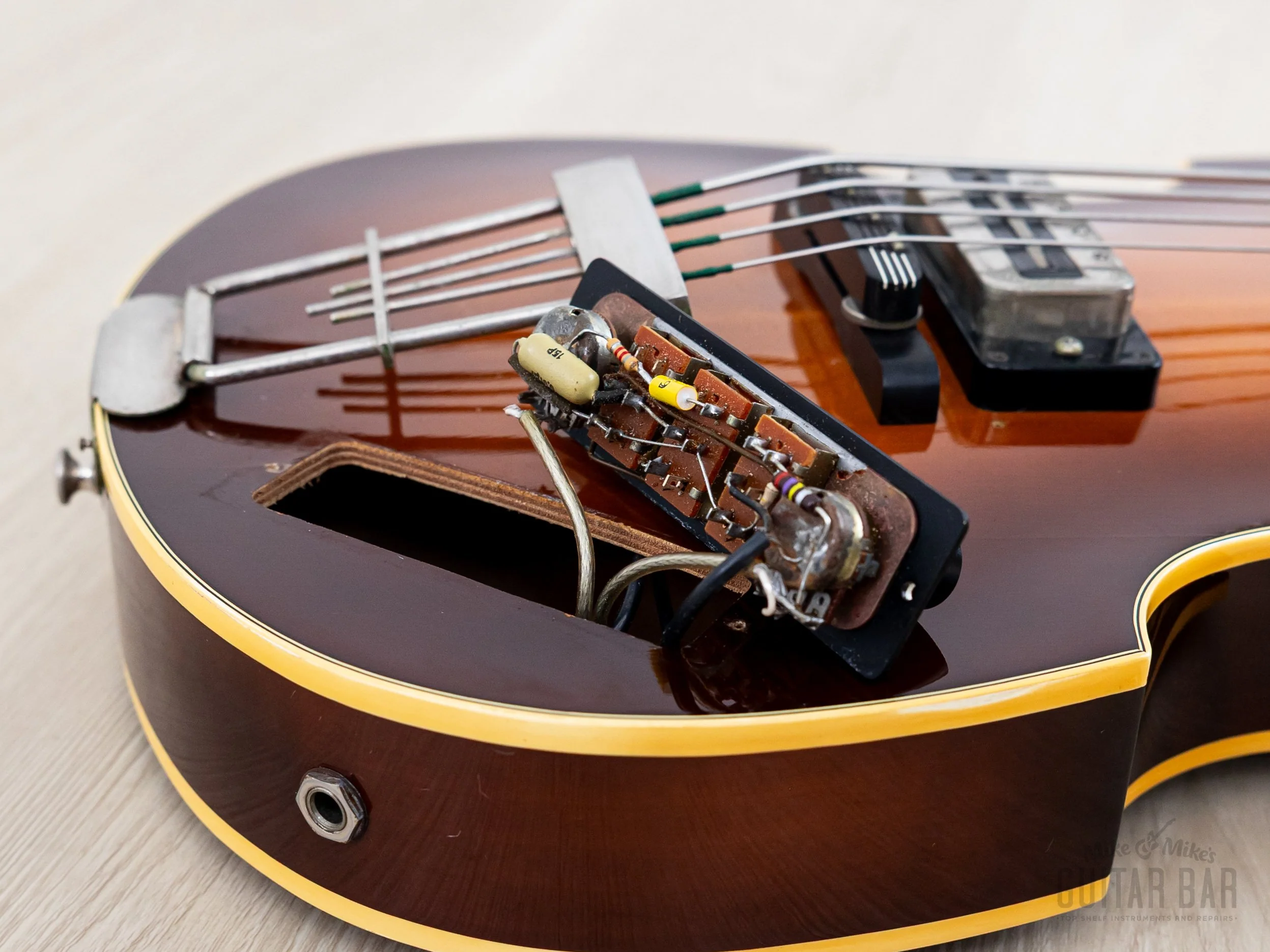 1994 Hofner 500/1 Standard Violin Beatle Bass Antique Brown Sunburst Near-Mint w/ Blade Pickups, Case - Image 17