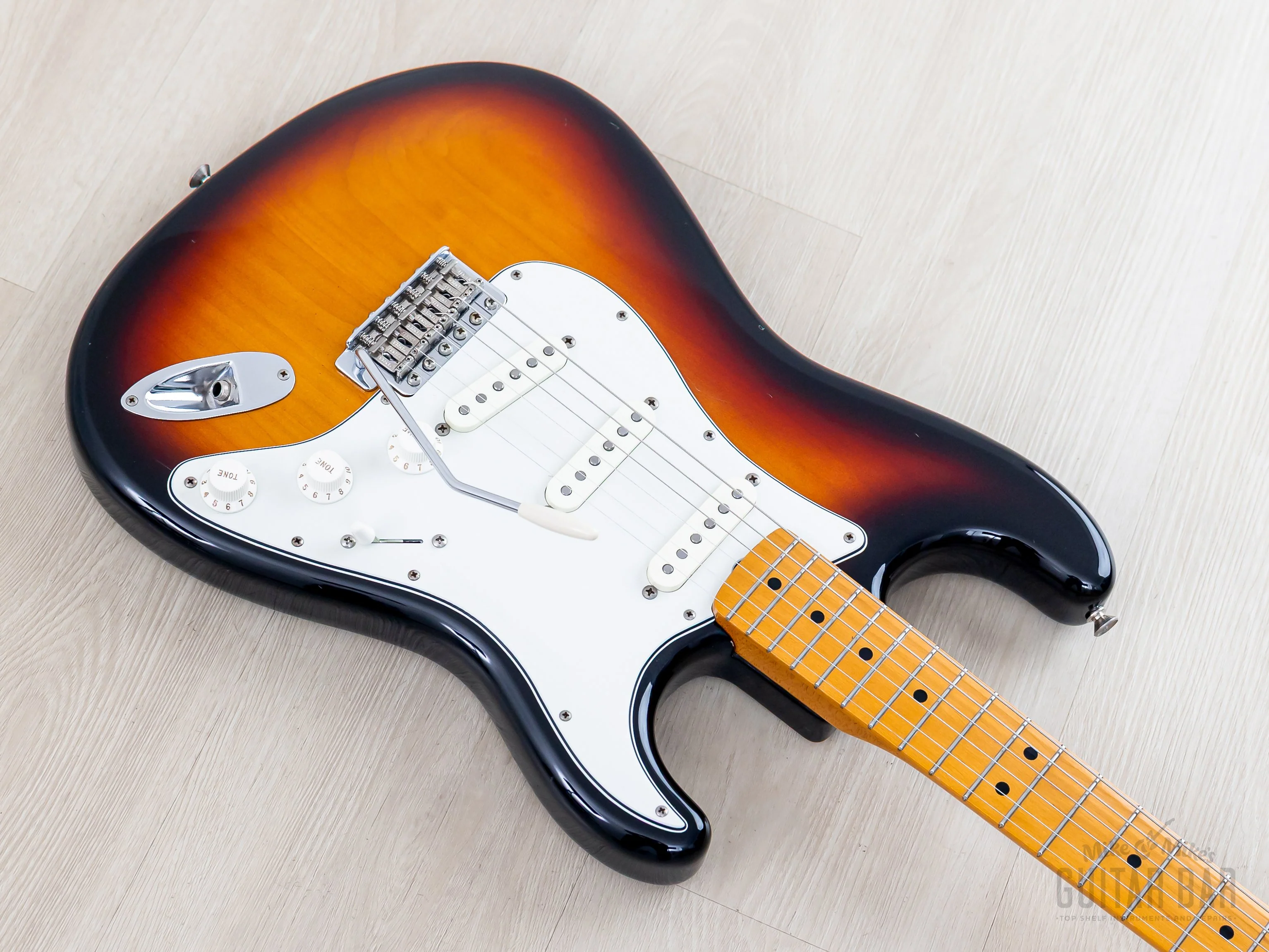 1995 Fender Stratocaster '67 Vintage Reissue ST67-95 Sunburst w/ Lindy Fralin, Obsidian Harness & Case, Japan MIJ Fujigen - Image 9
