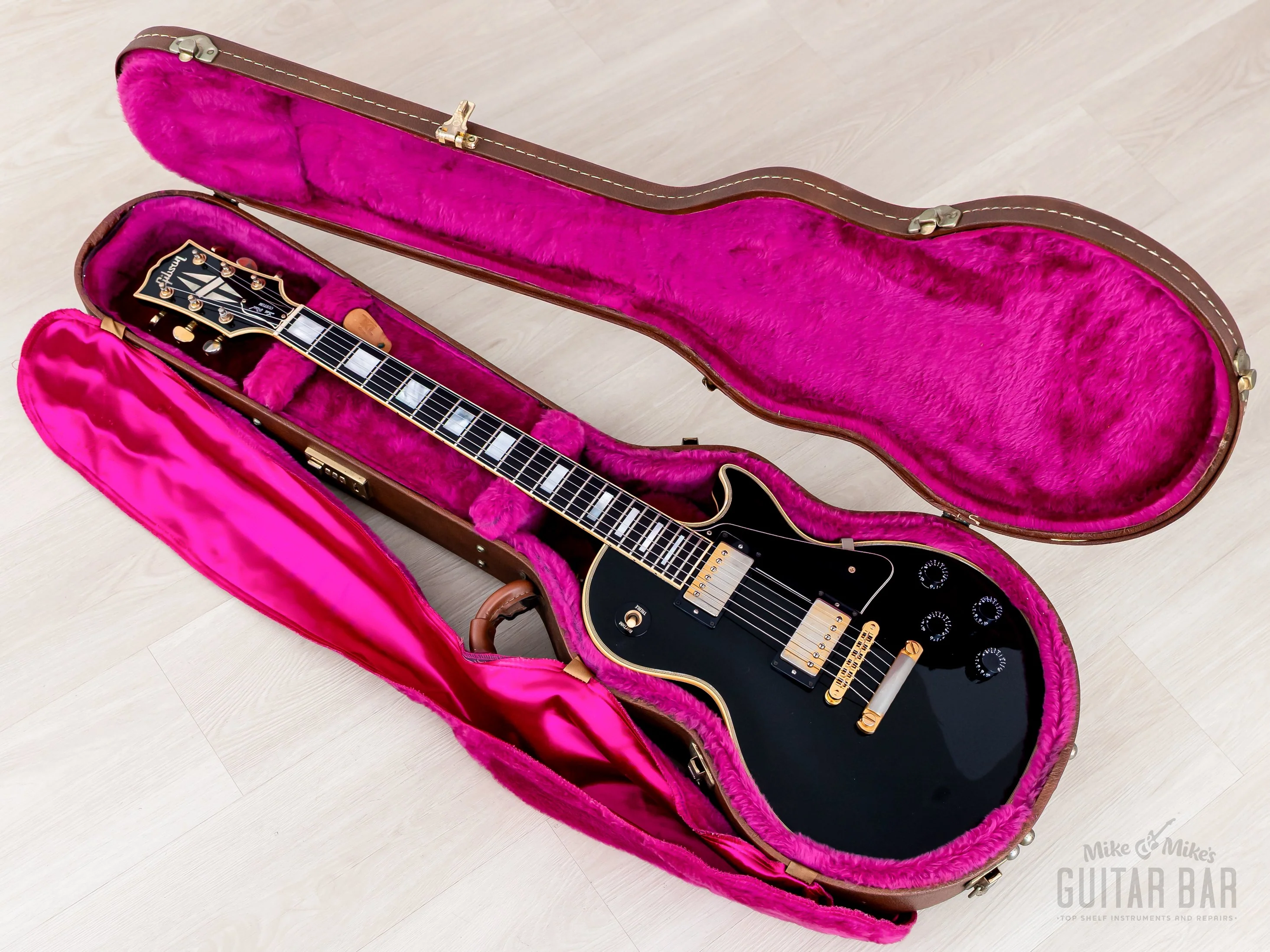 1995 Gibson Les Paul Custom Black Beauty Near Mint w/ Case - Image 20