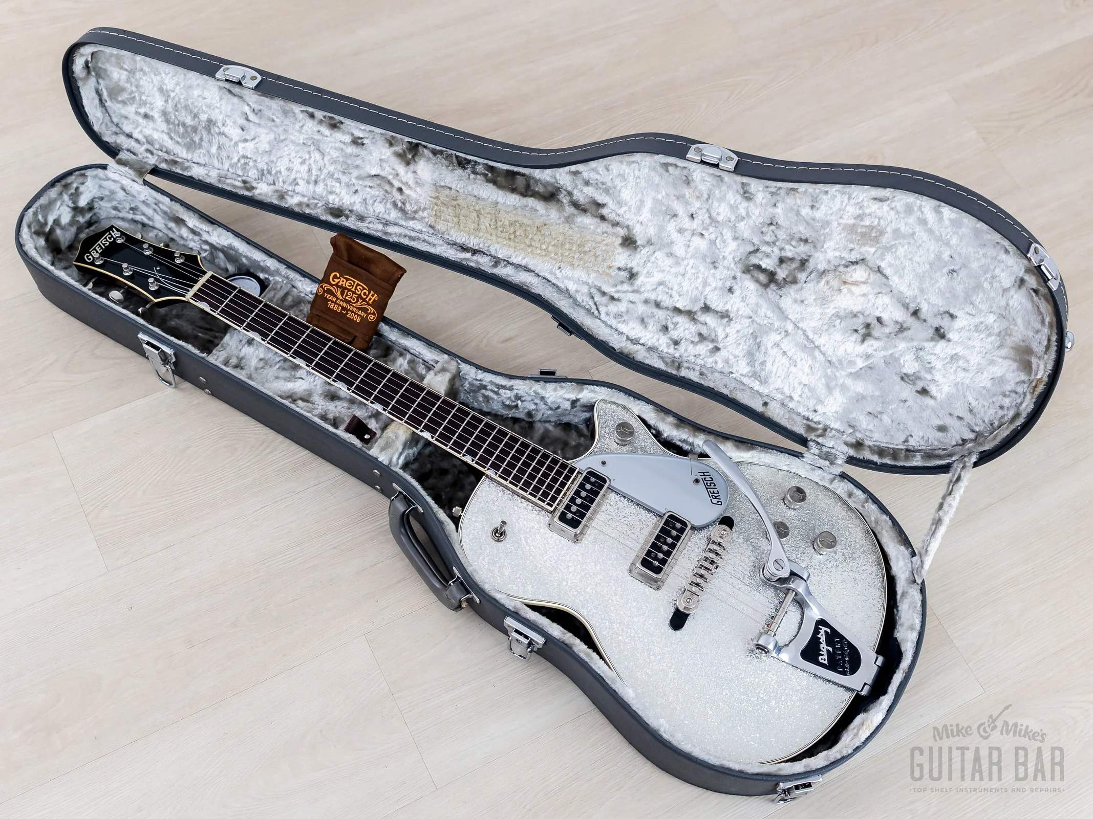 1995 Gretsch 6129T-57 Silver Jet ‘57 Vintage Reissue Silver Sparkle w/ Dynasonics, Bigsby, Melita & Case - Image 19