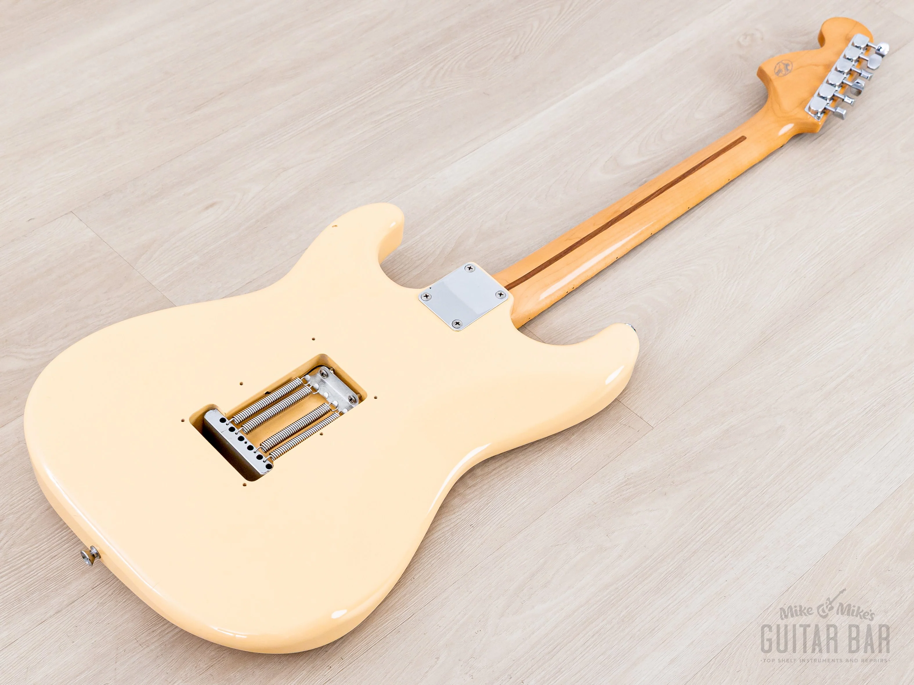 1996 Fender Custom Edition Yngwie Malmsteen Stratocaster ST72-140YM Yellow White w/ Dimarzio, Case & Hangtag, Japan MIJ - Image 15