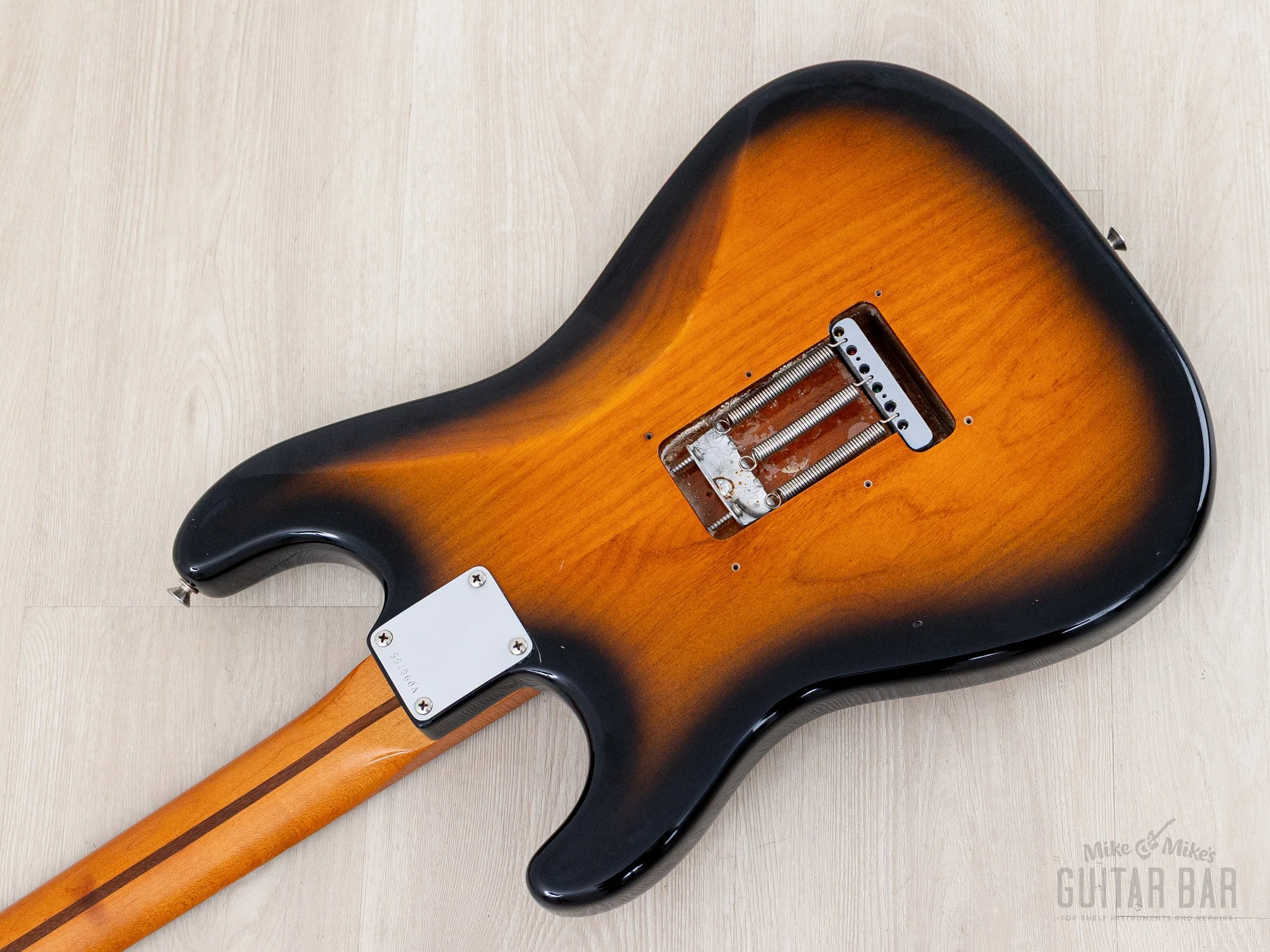 1997 Fender American Vintage '57 Stratocaster Sunburst w/ Hangtags, Tweed Case - Image 15