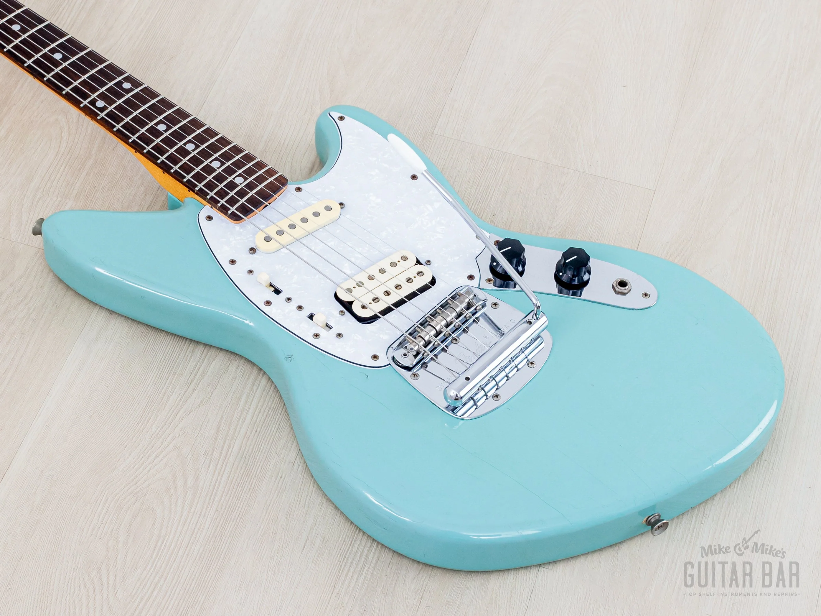1997 Fender Jag-Stang JGS-65 Kurt Cobain Signature Offset Guitar Sonic Blue, Japan MIJ - Image 10