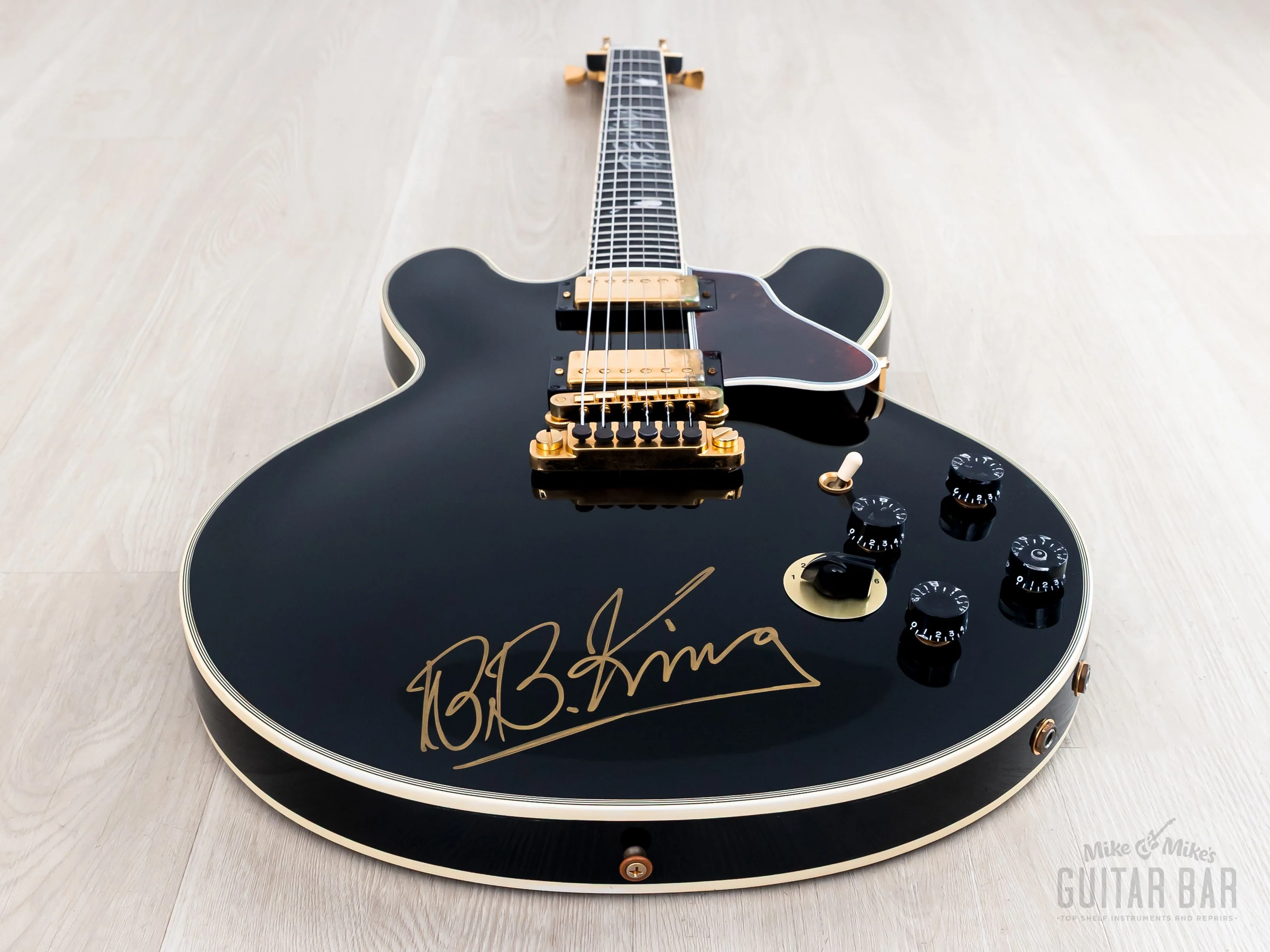 1997 Gibson B.B. King Lucille ES-355 70th Anniversary Limited Edition, Near-Mint & Signed w/ Case, Tags - Image 12